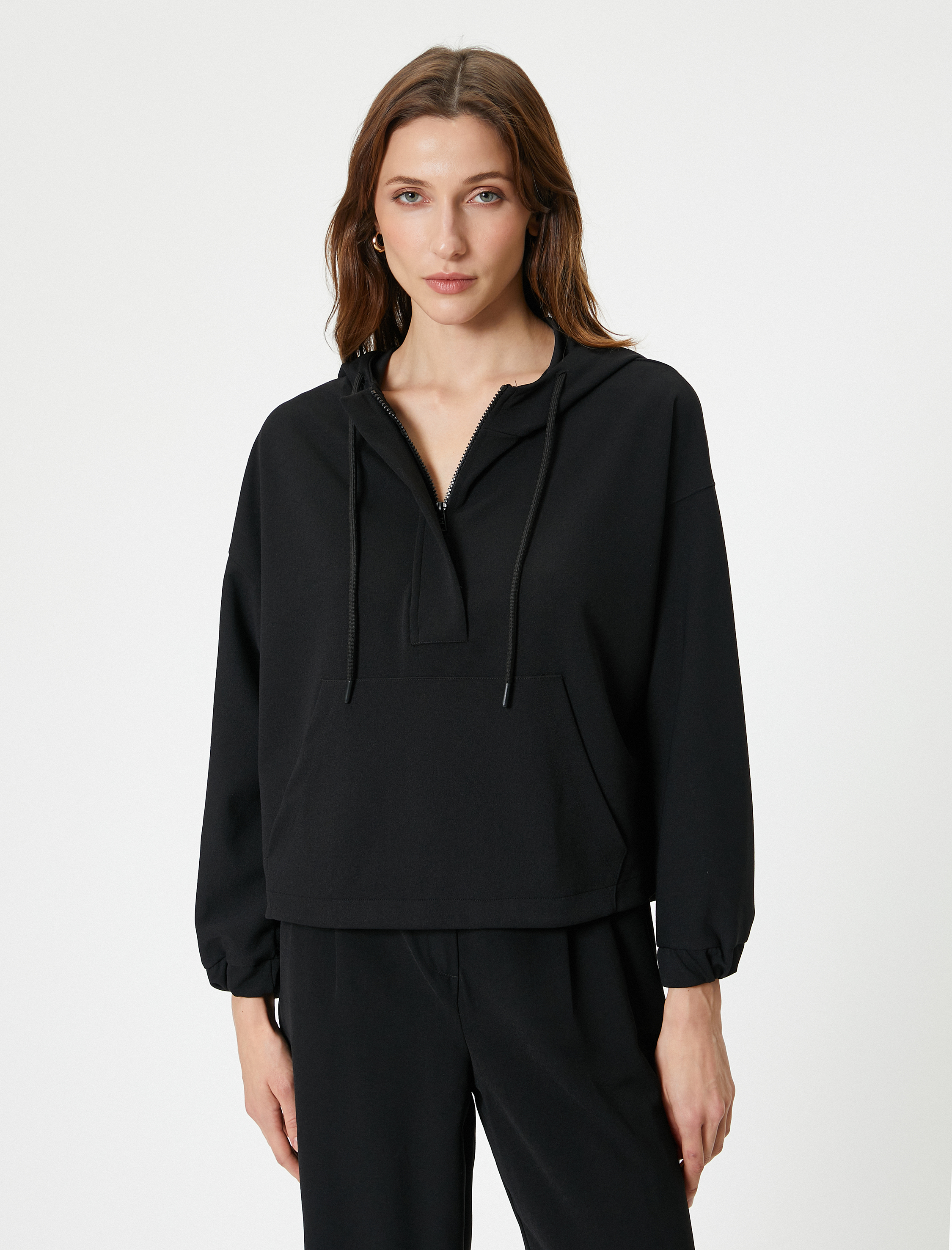   Kapşonlu Sweatshirt Yarım Fermuarlı Kanguru Cepli