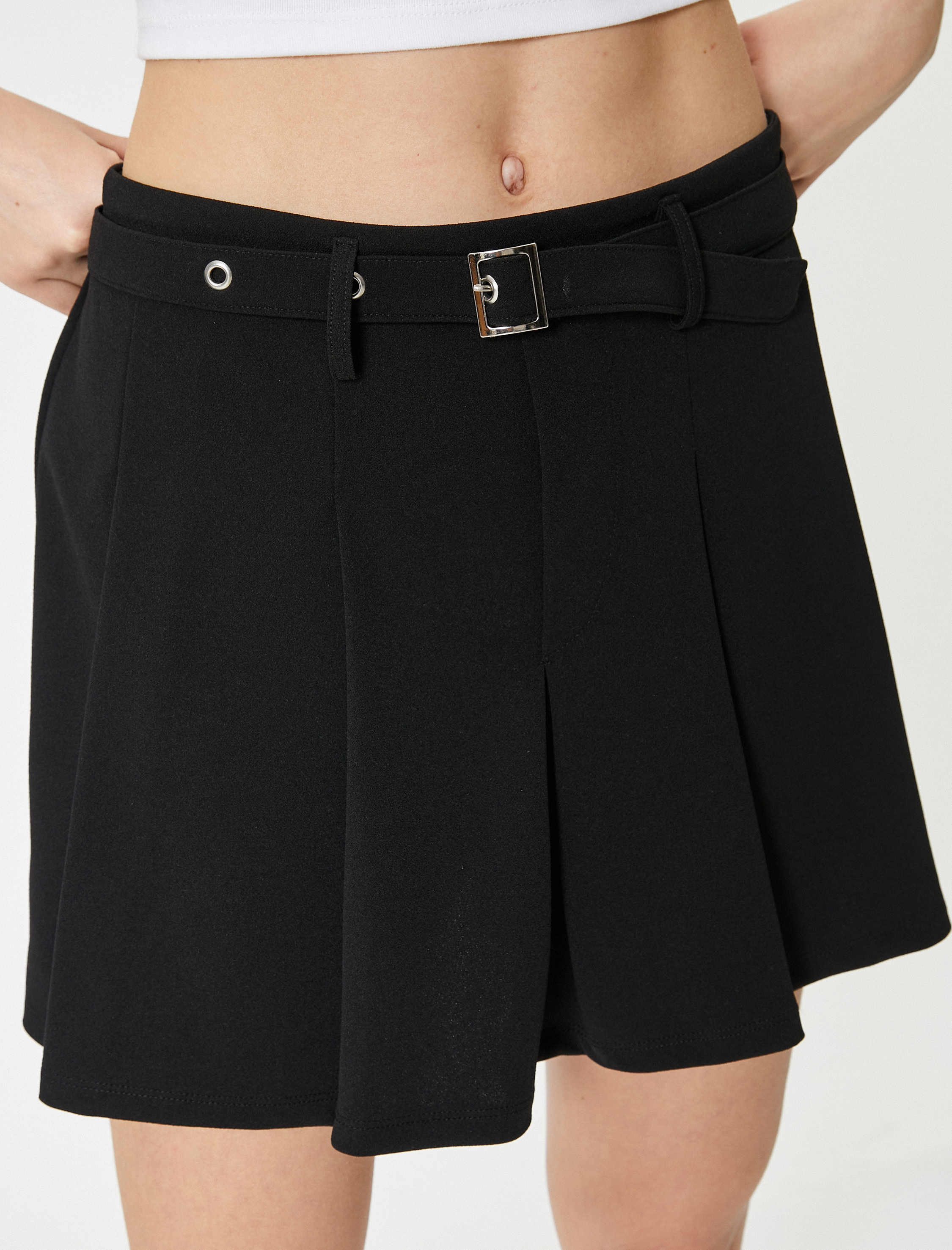   Kalın Pileli Mini A Kesim Etek Standart Bel Kemer Detaylı