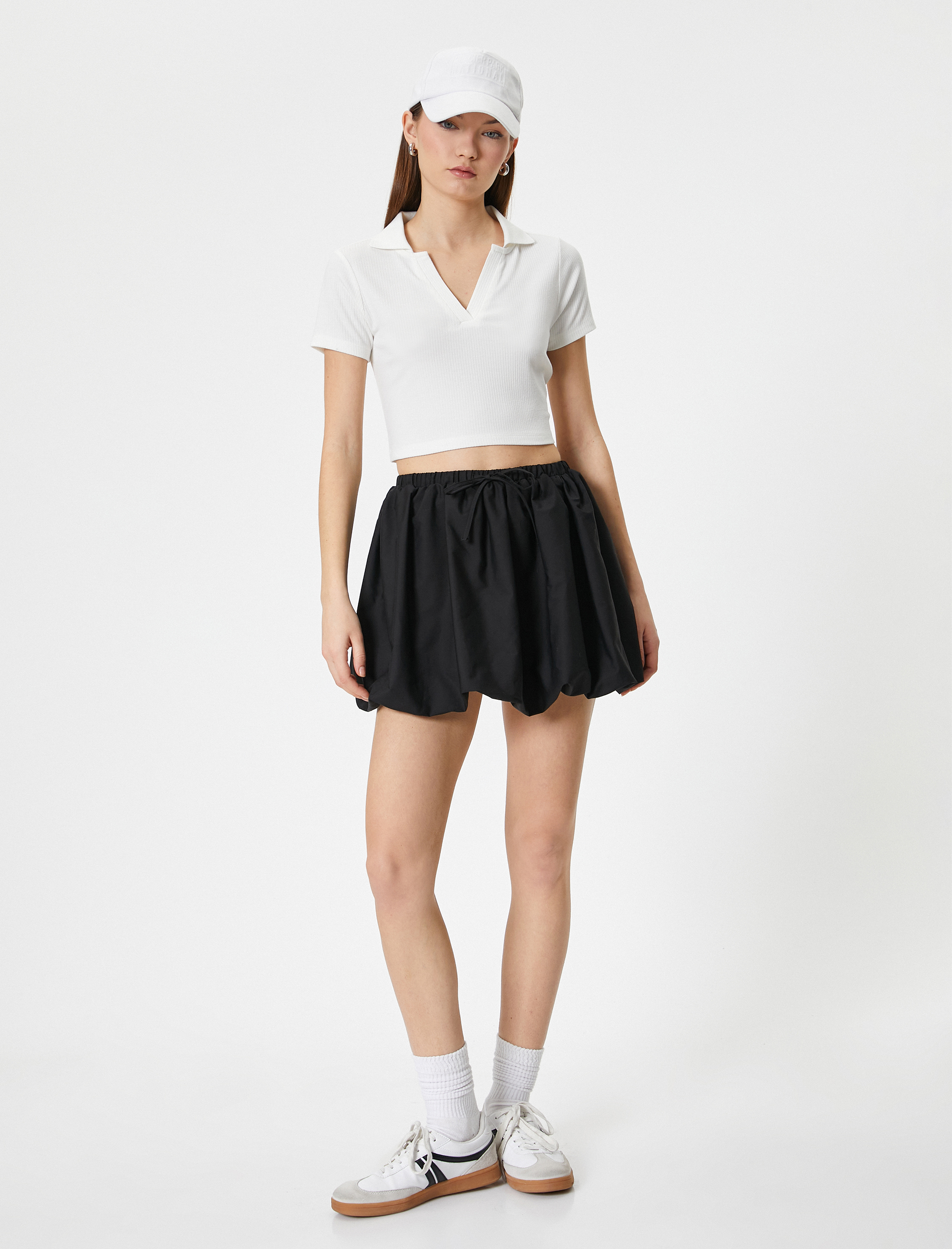 Crop Polo Yaka Tişört Kısa Kollu Slim Fit Kaşkorse Viskon