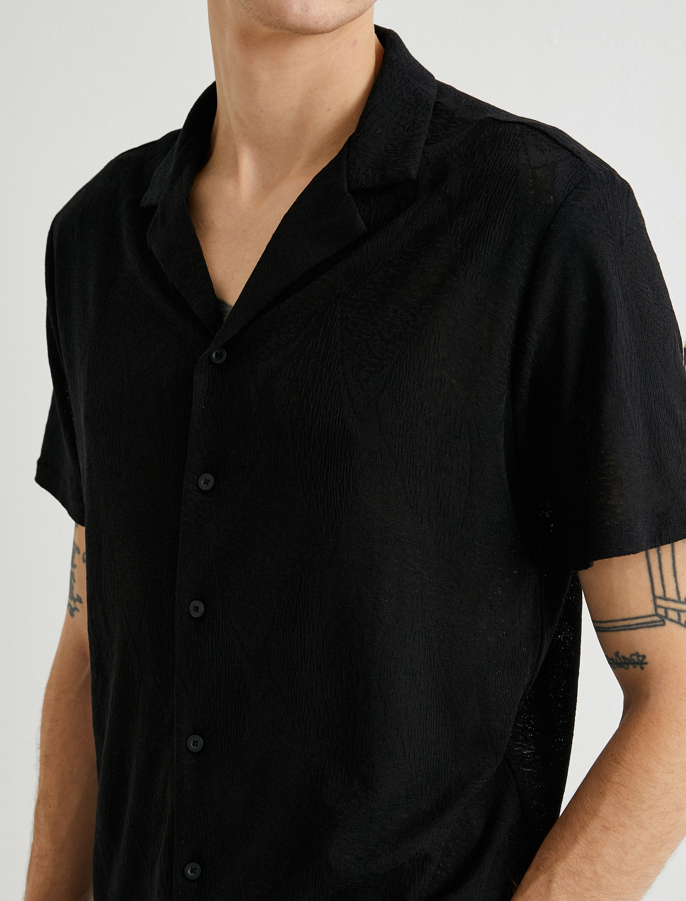   Yazlık Gömlek Devrik Yaka Kısa Kollu Düğmeli Regular Fit