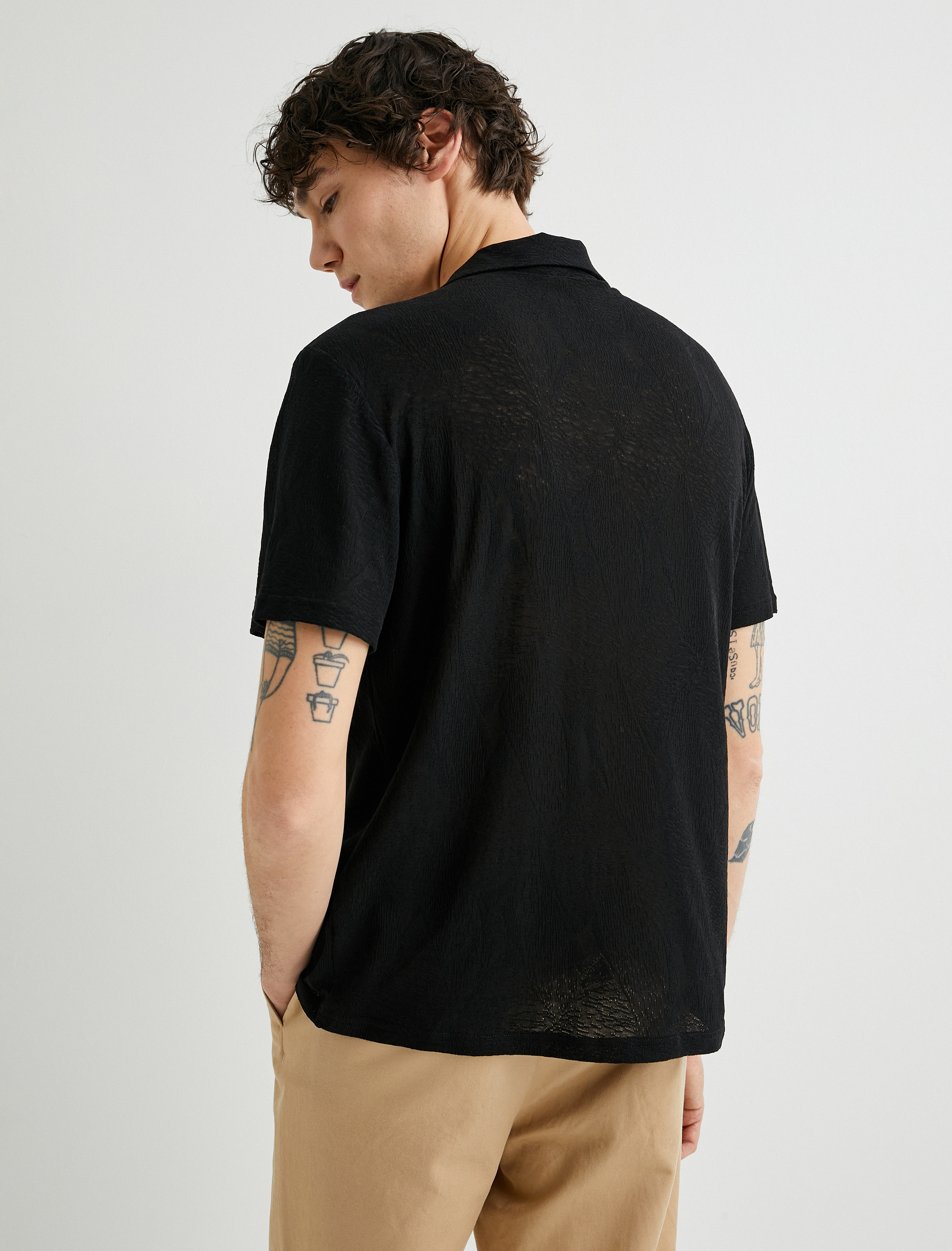   Yazlık Gömlek Devrik Yaka Kısa Kollu Düğmeli Regular Fit