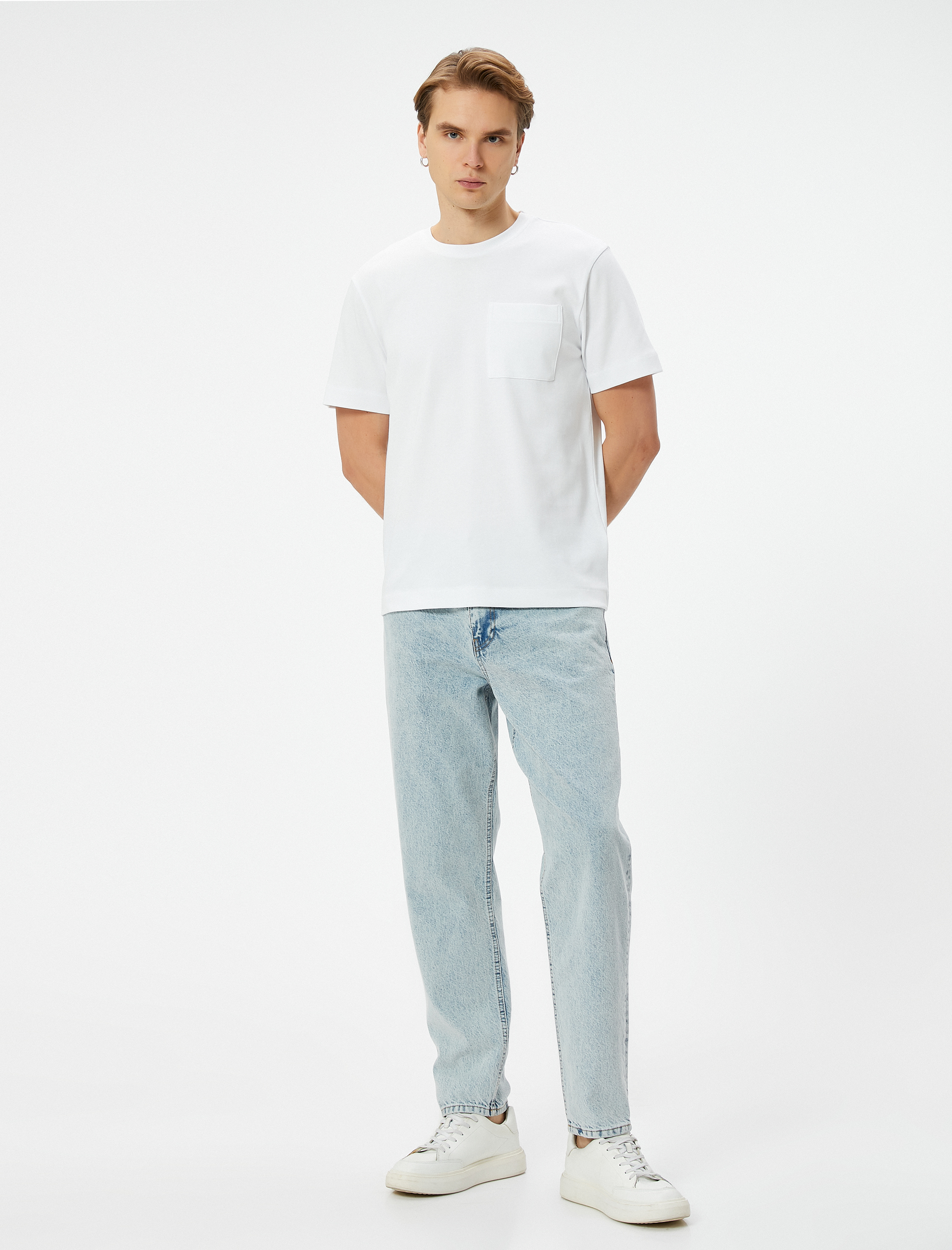   Basic Tişört Cep Detaylı Kısa Kollu Bisiklet Yaka