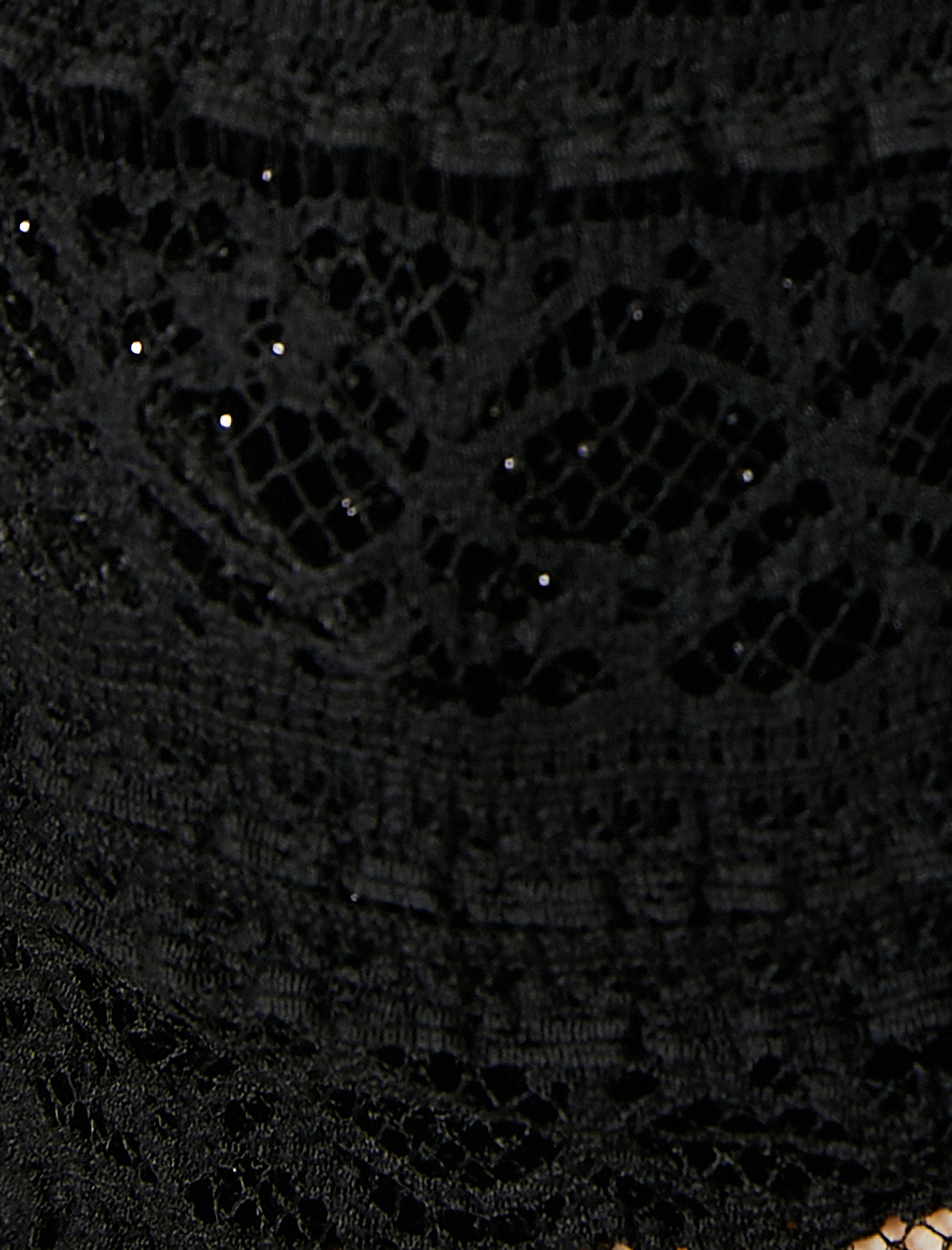   Dantel Tişört Fiyonklu Dik Yaka Kısa Kollu