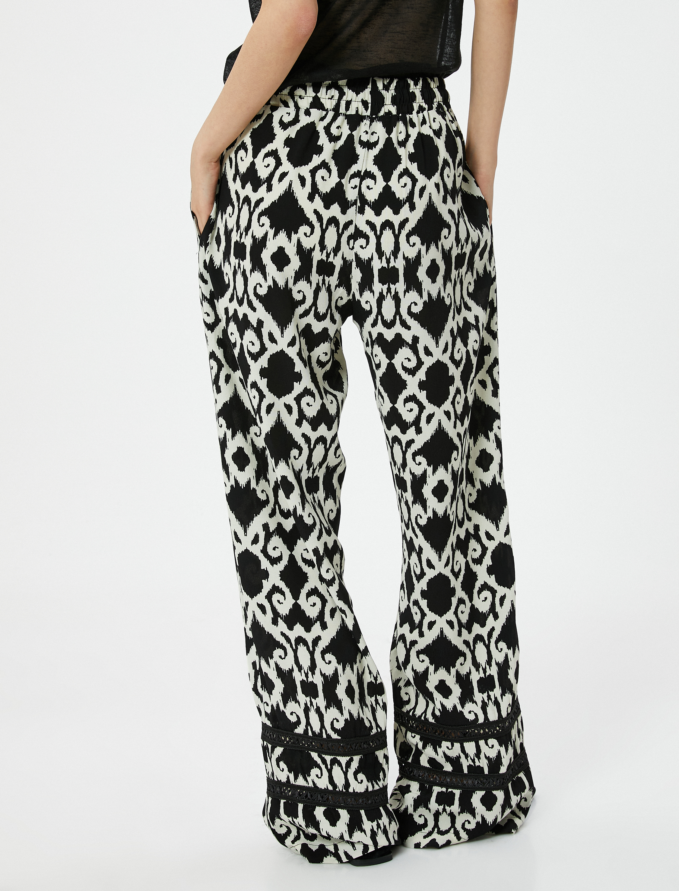   Bol Paça Pantolon Normal Bel Lastikli Cepli Püsküllü