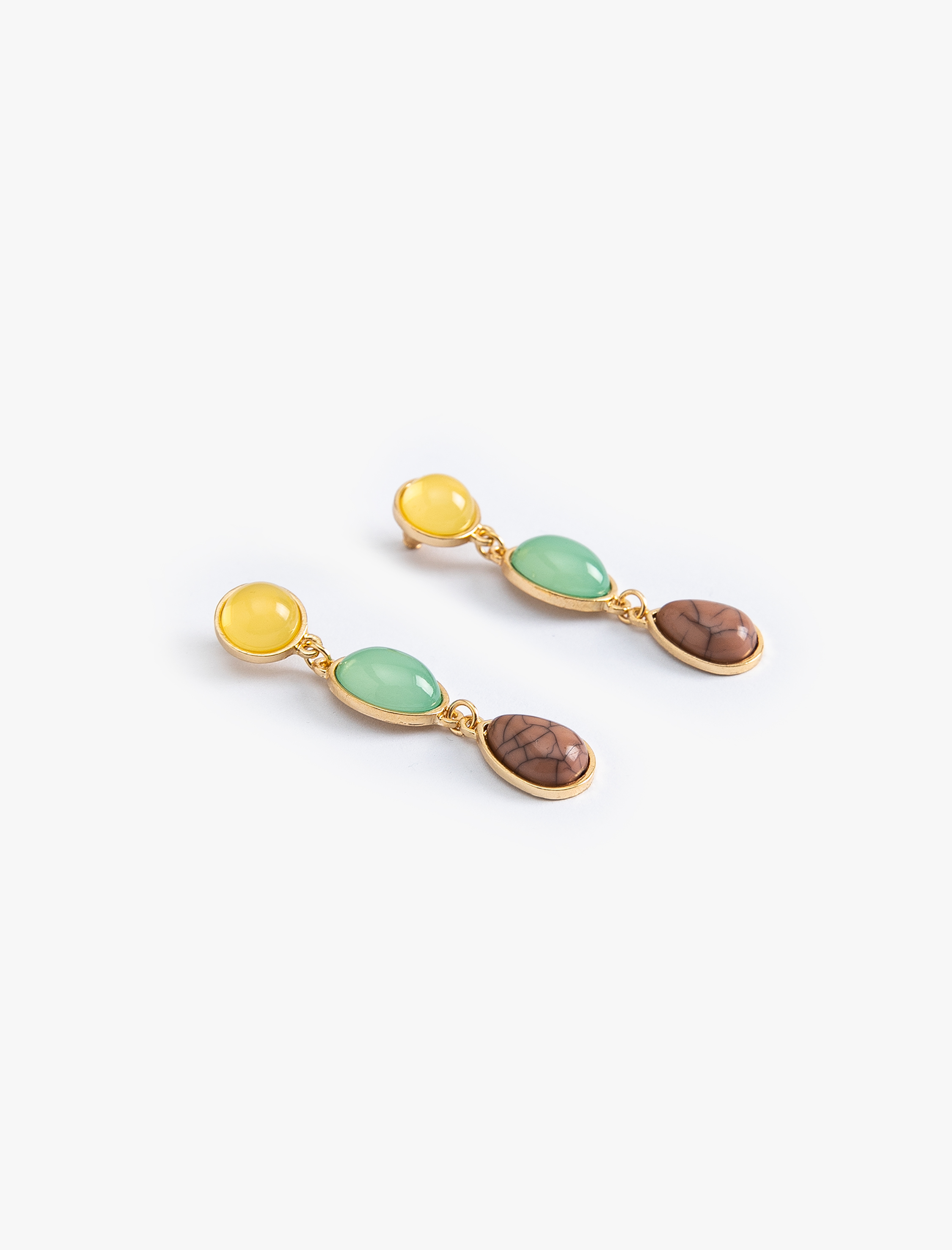  Kadın Taşlı Küpe Çinko Çelik Karışımlı Sallantılı