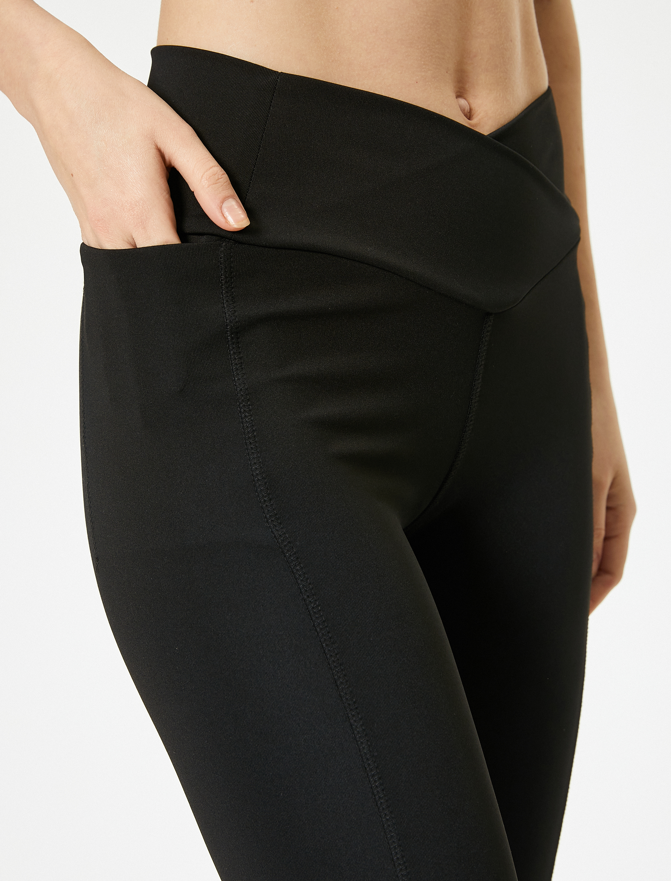   Spor Tayt Asimetrik Kesim Dikiş Detaylı Slim Fit