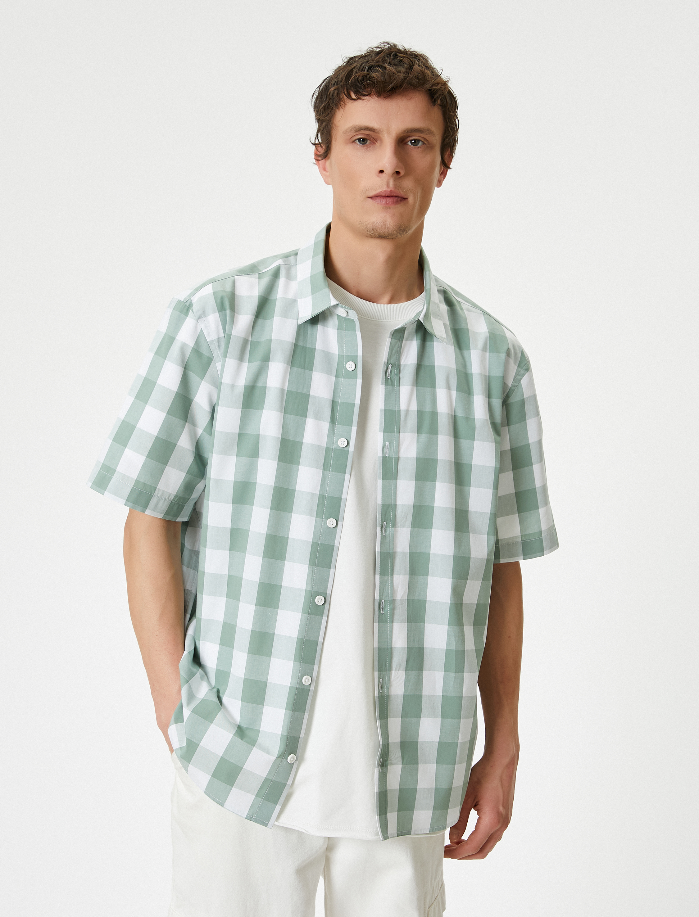   Ekoseli Gömlek Kısa Kollu Klasik Yaka Düğmeli Regular Fit