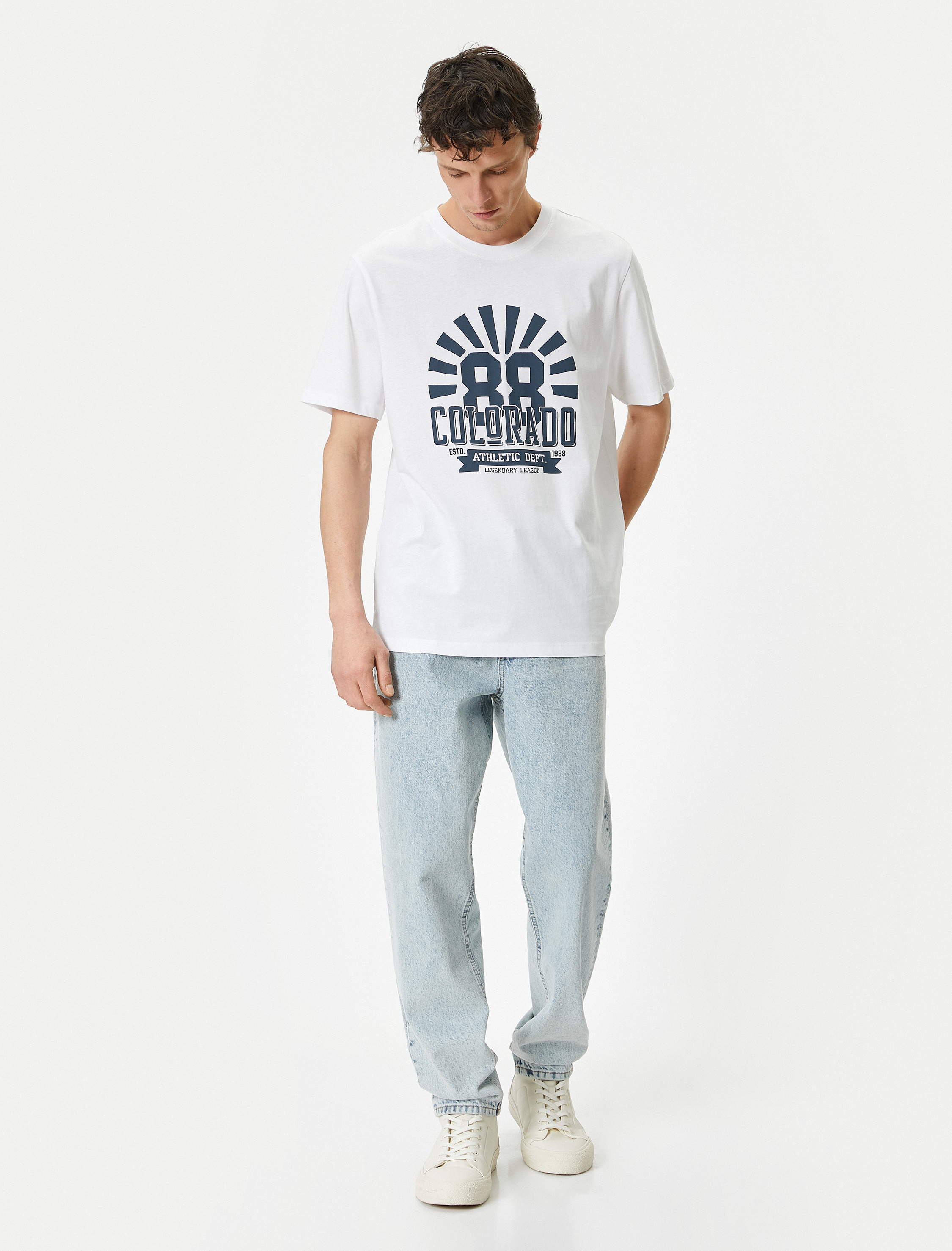   Kolej Baskılı Tişört Bisiklet Yaka Kısa Kollu Pamuklu