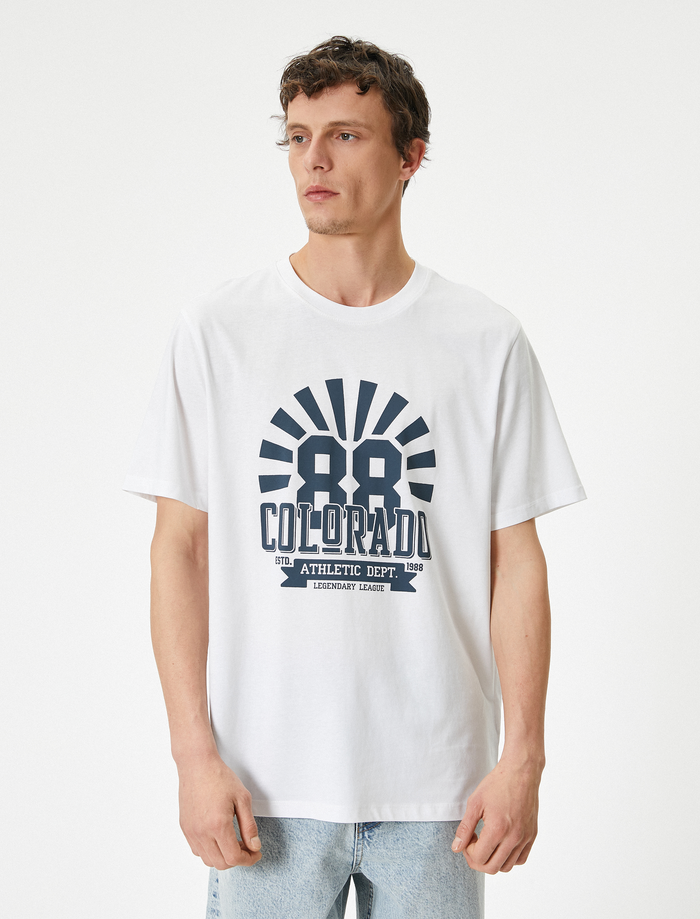   Kolej Baskılı Tişört Bisiklet Yaka Kısa Kollu Pamuklu