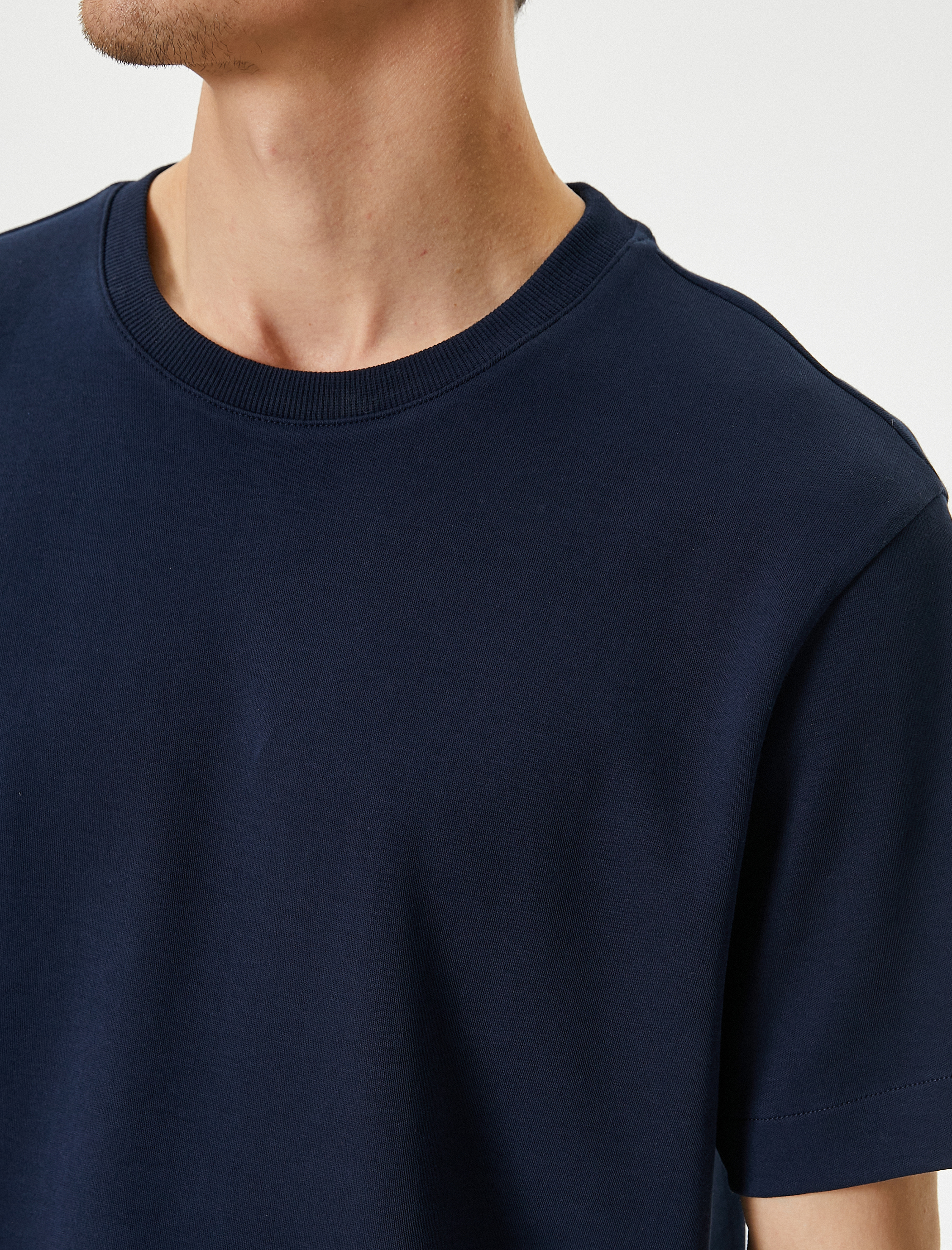   Basic Tişört Bisiklet Yaka Kısa Kollu Pamuklu