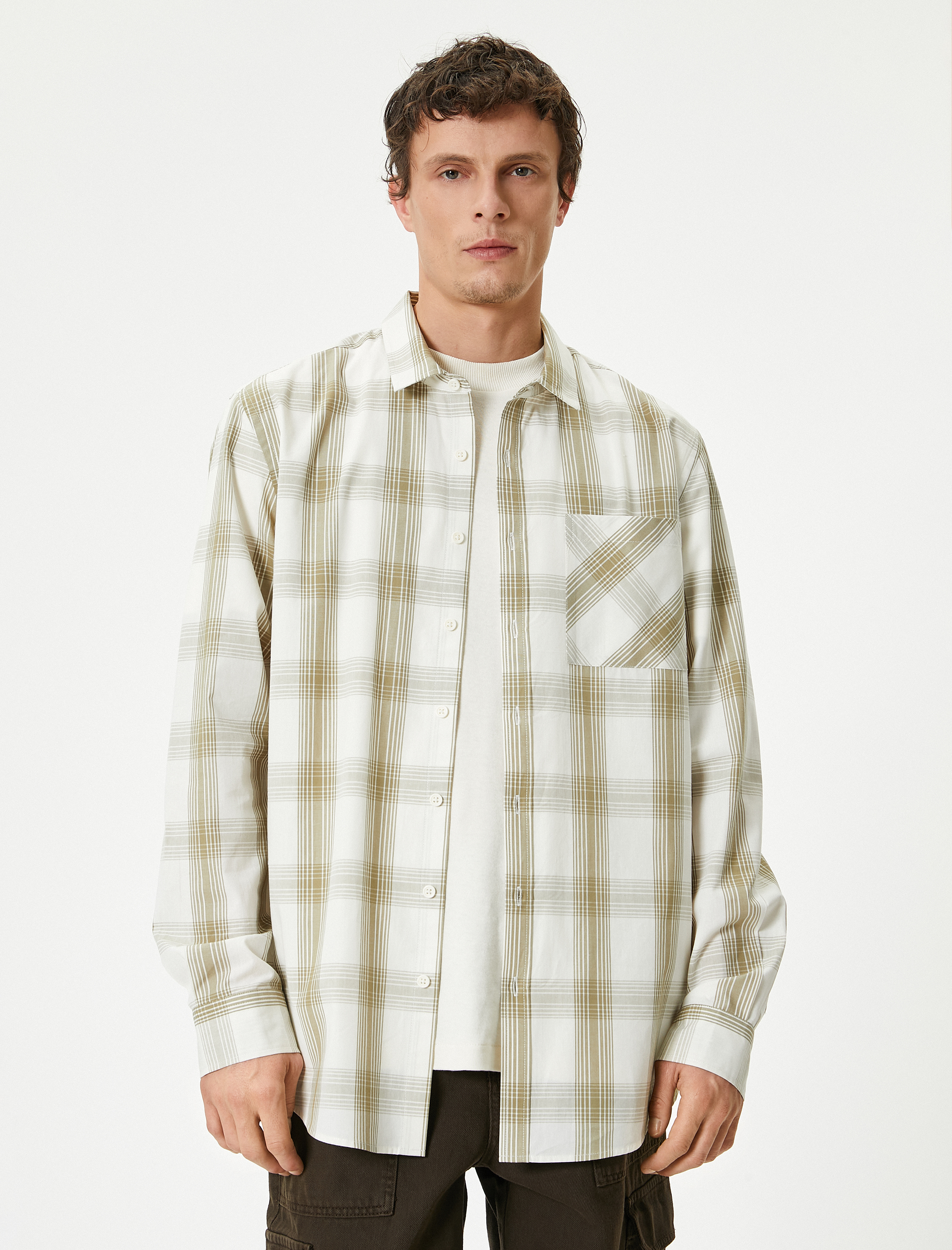   Ekoseli Gömlek Cep Detaylı Klasik Yaka Düğmeli Regular Fit