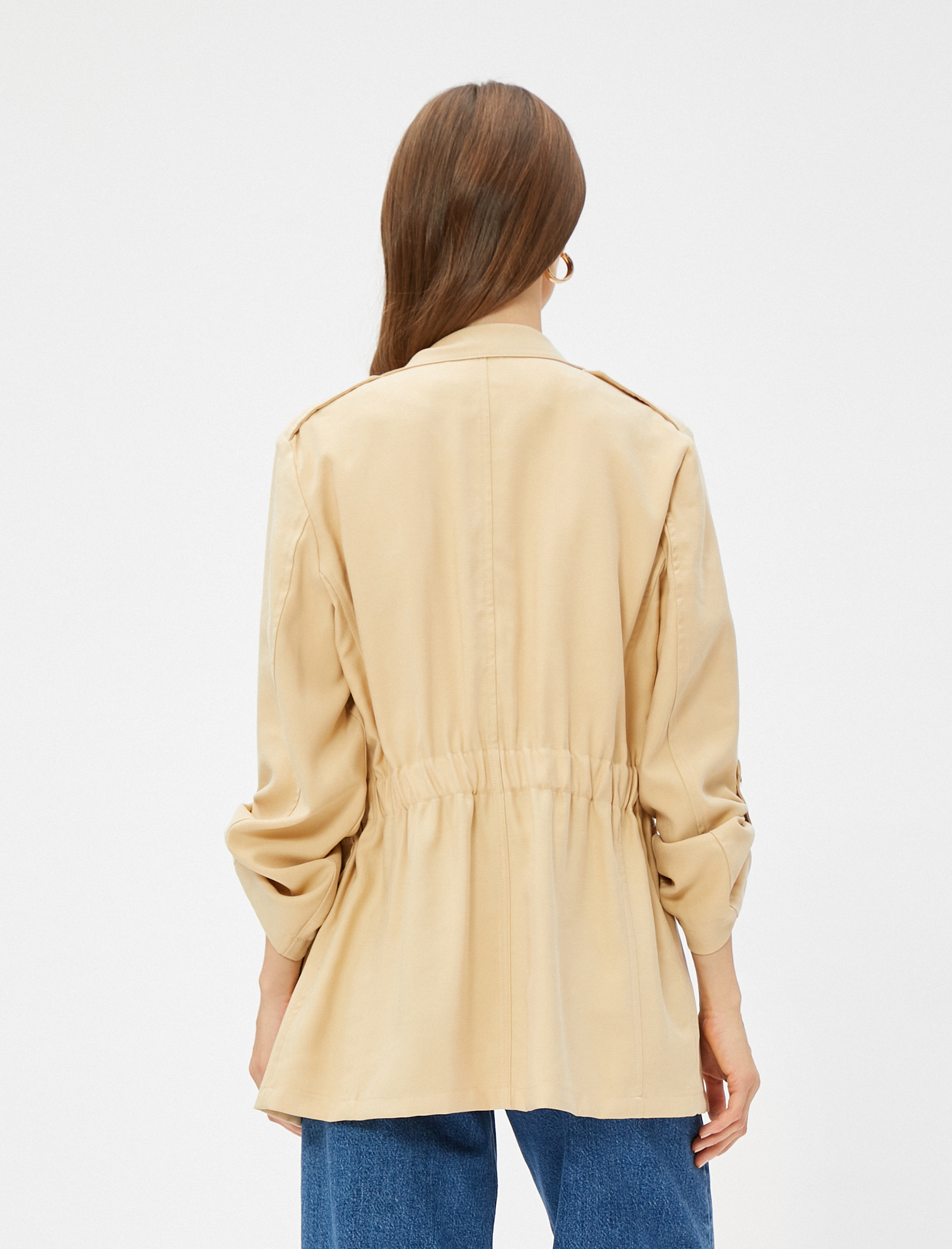   Kısa Trençkot Fermuarlı Apolet Detaylı