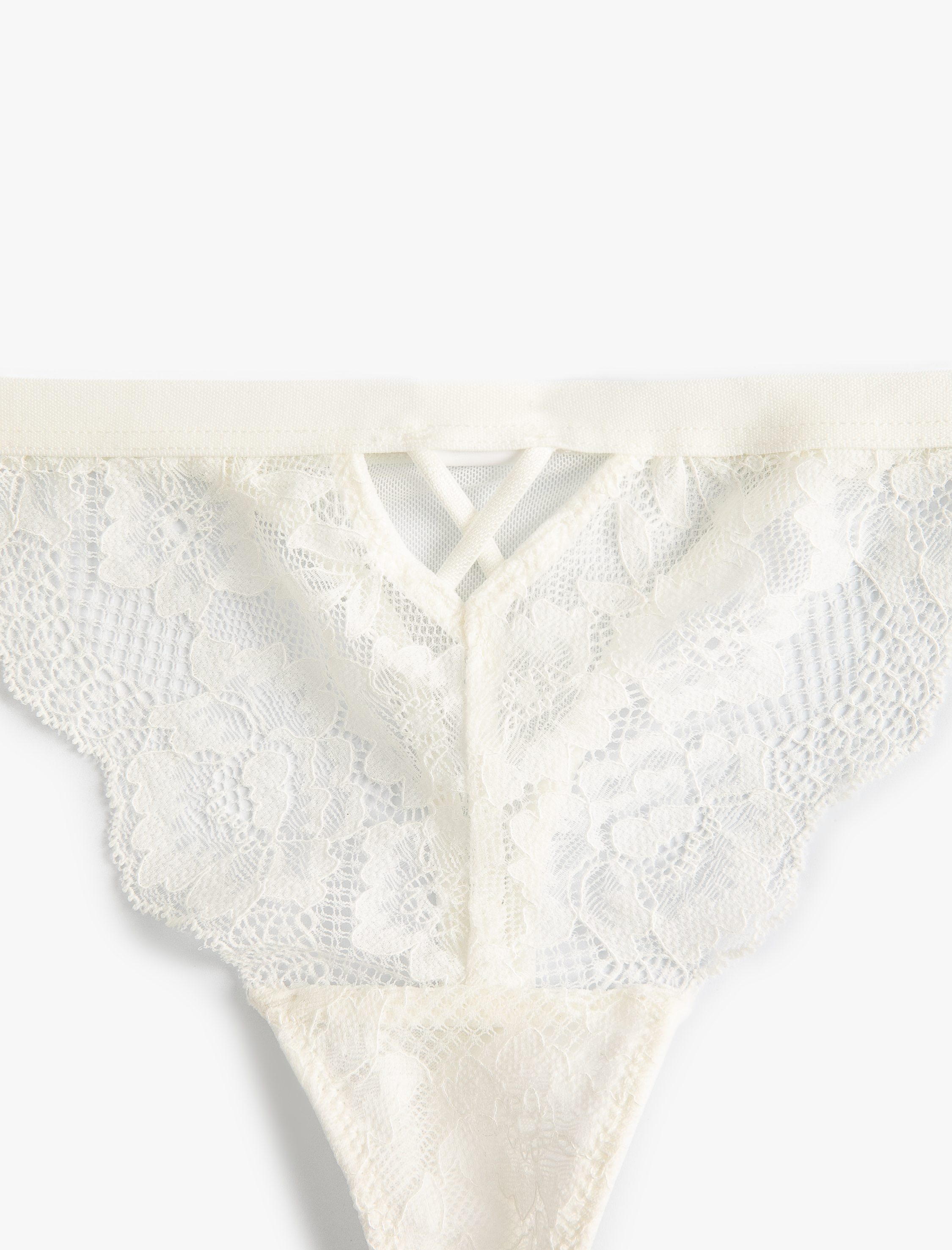   Dantelli Tül String Külot