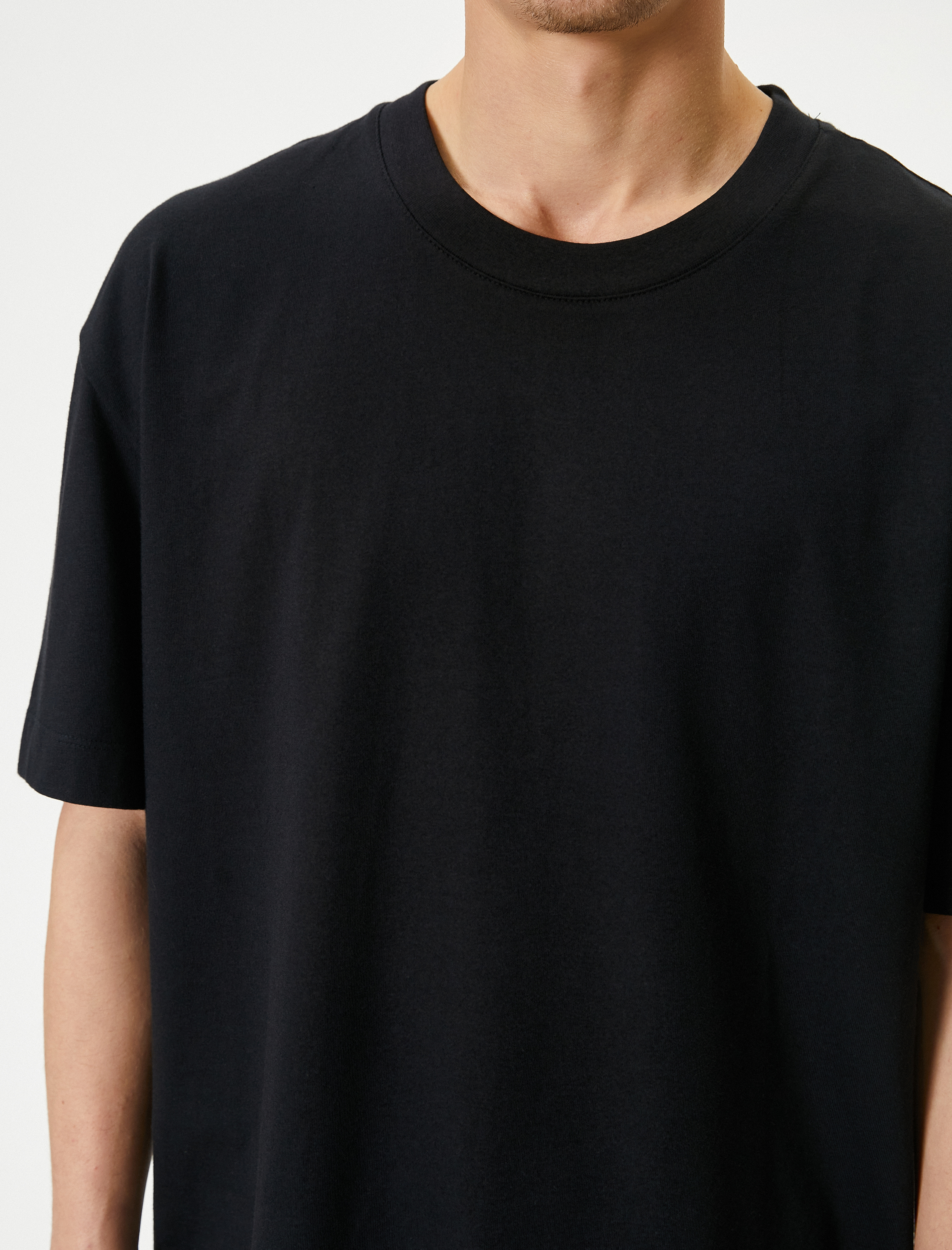 Oversize Tişört Bisiklet Yaka Kısa Kollu Pamuklu