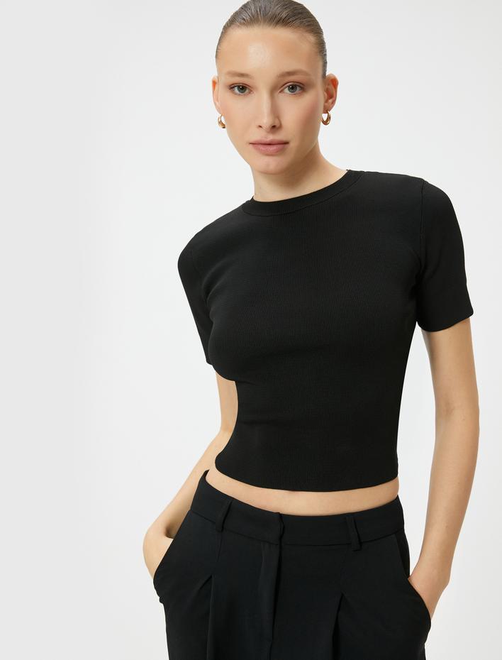  Crop Triko Kazak Kısa Kollu Bisiklet Yaka