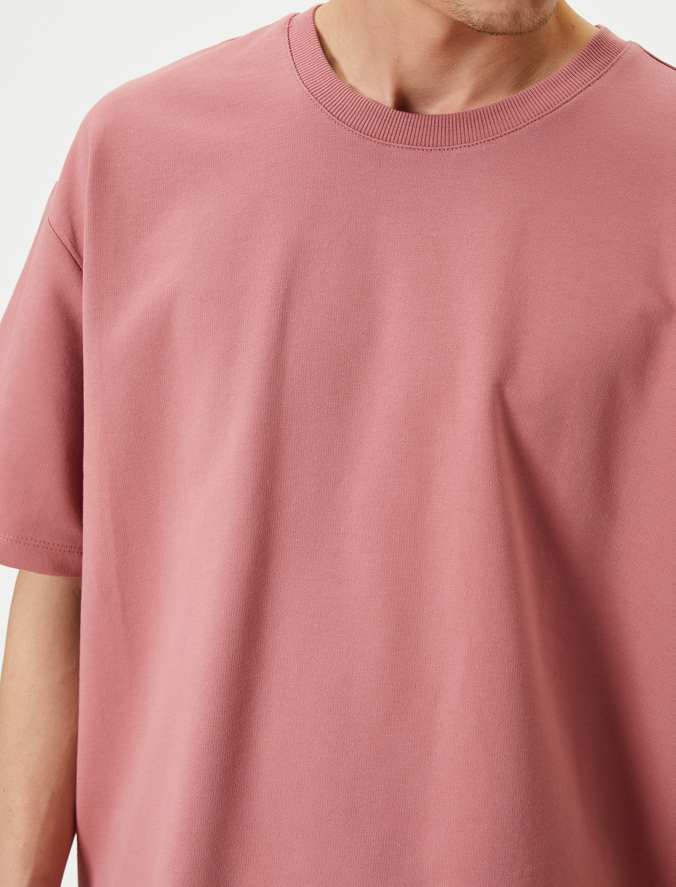   Basic Oversize Tişört Bisiklet Yaka Düşük Omuzlu Kısa Kollu Pamuklu