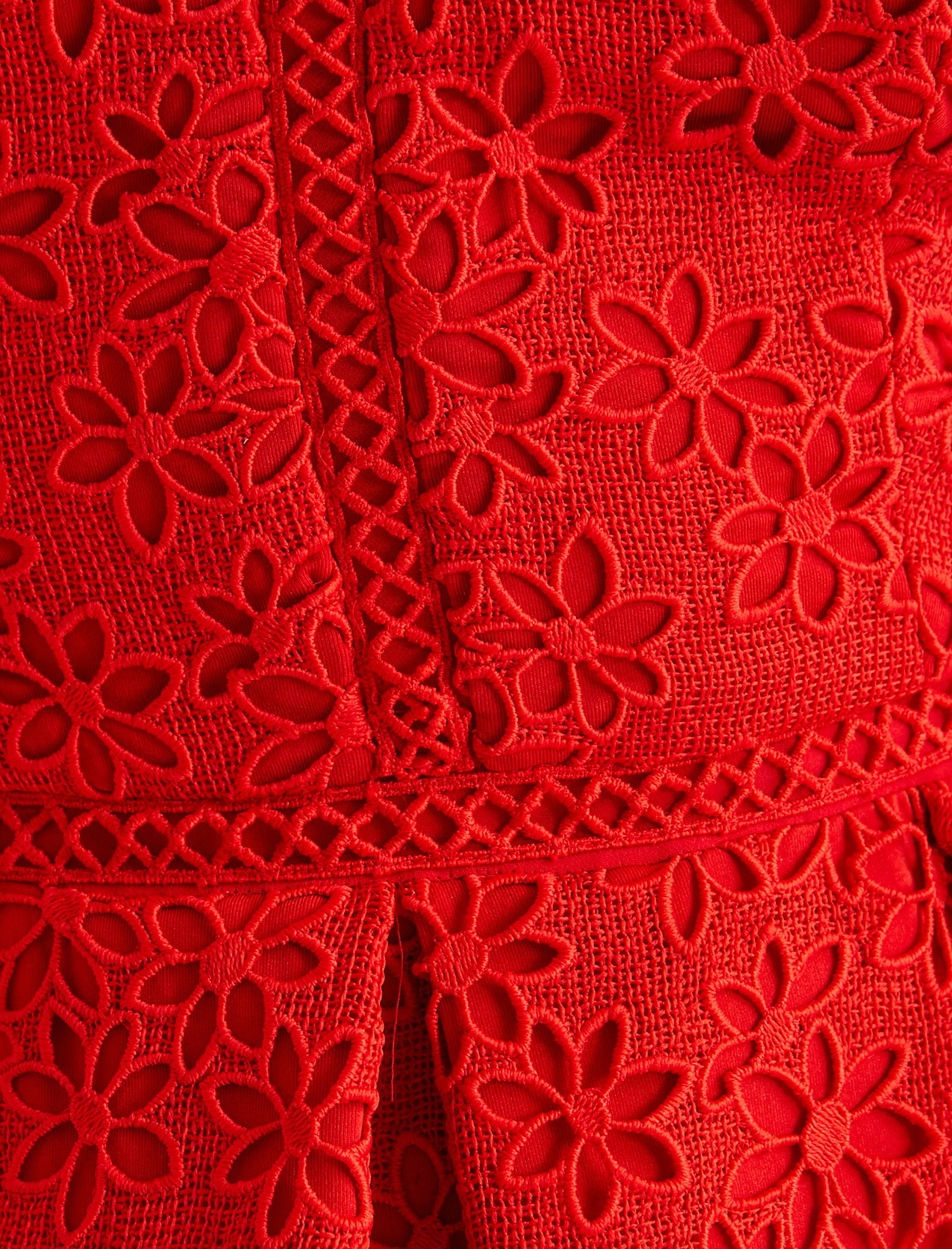   Dantel Abiye Elbise Çiçekli Midi Boy İnce Askılı Kalp Yaka Cepli