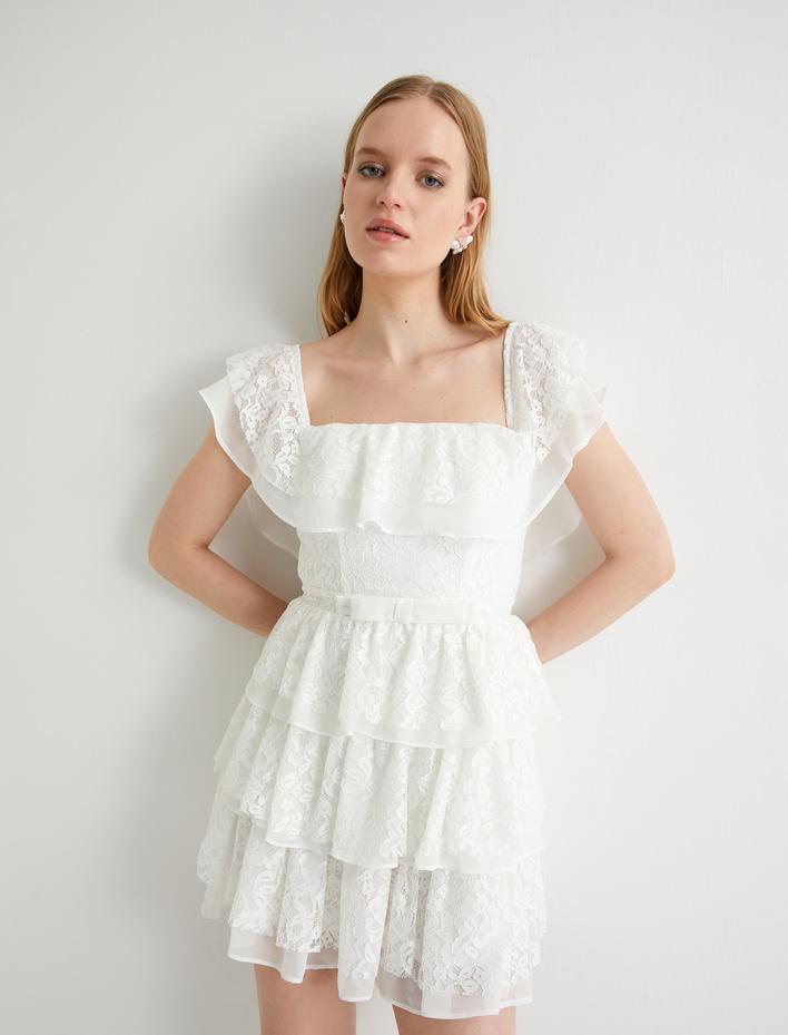  Mini Dantelli Elbise Bridal Omzu Açık Kolları Fırfırlı Astarlı