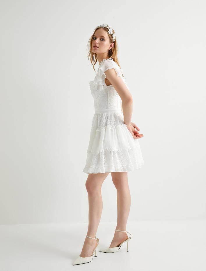 Mini Dantelli Elbise Bridal Kısa Tül Kol Kalp Yaka Astarlı