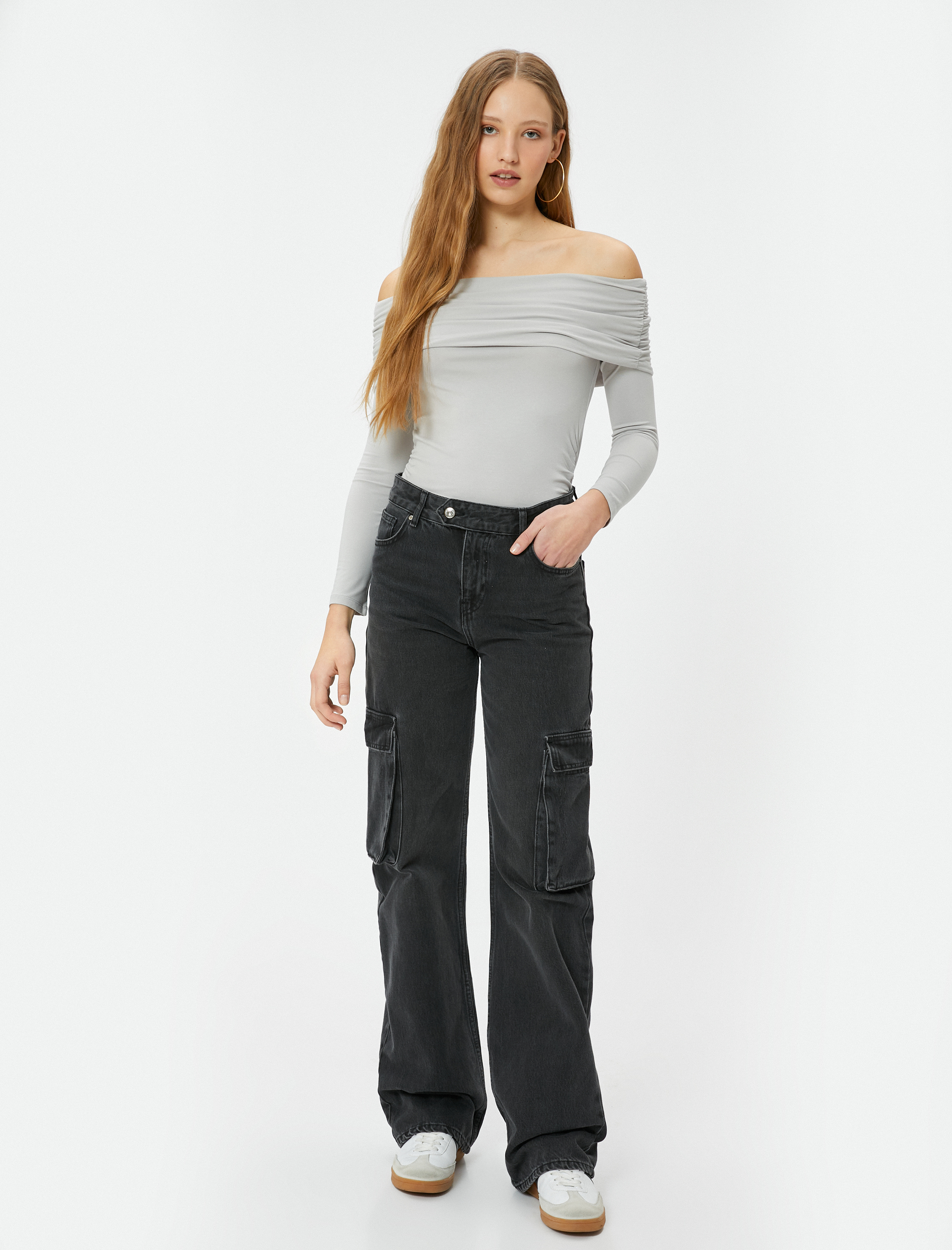   Madonna Yaka Omzu Açık Tişört Uzun Kollu Viskoz Kumaş Slim Fit