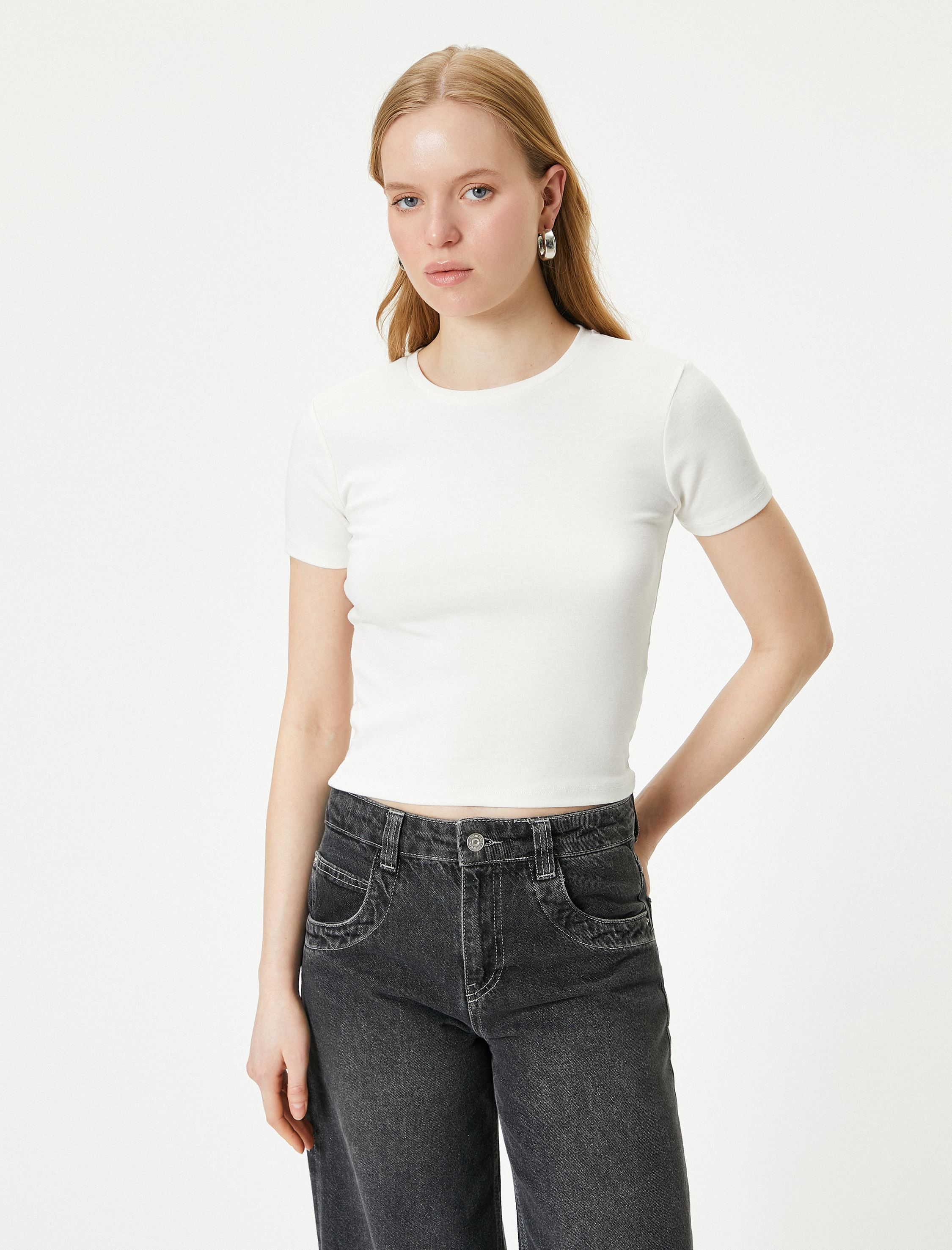   Basic Tişört Bisiklet Yaka Kısa Kollu