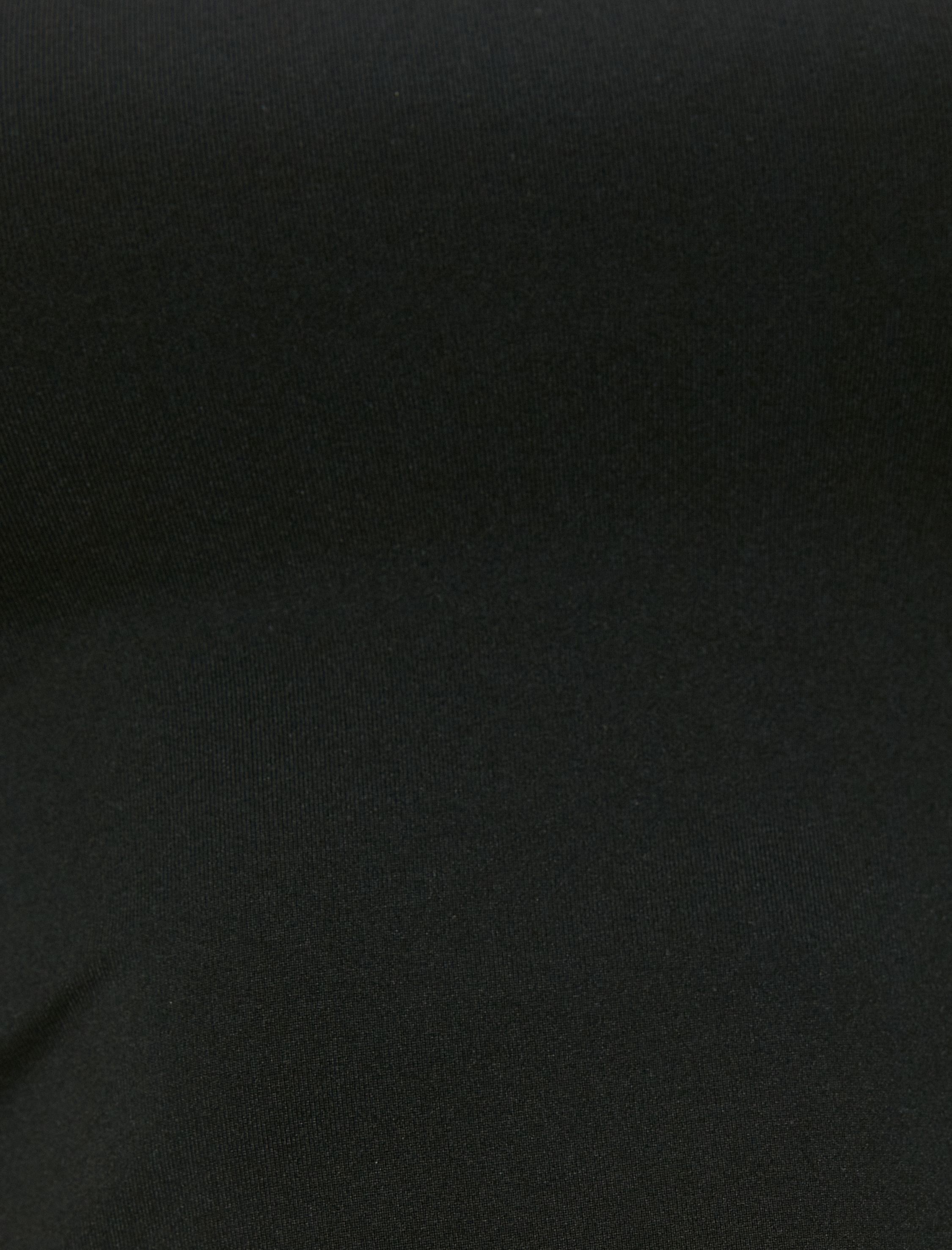 Arkası Pencere Detaylı Crop Top Kolsuz