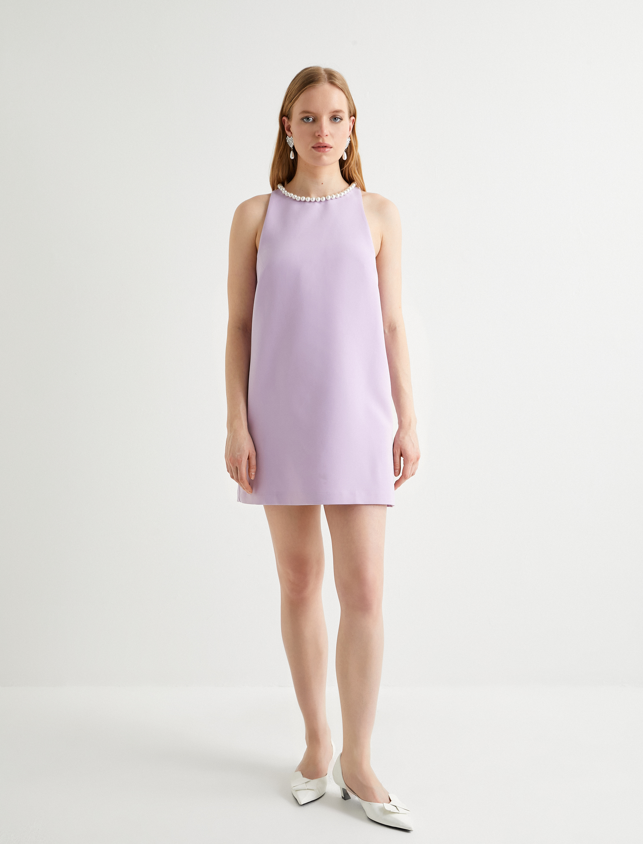   İncili Mini Elbise Halter Yaka Kolsuz Astarlı Cepli