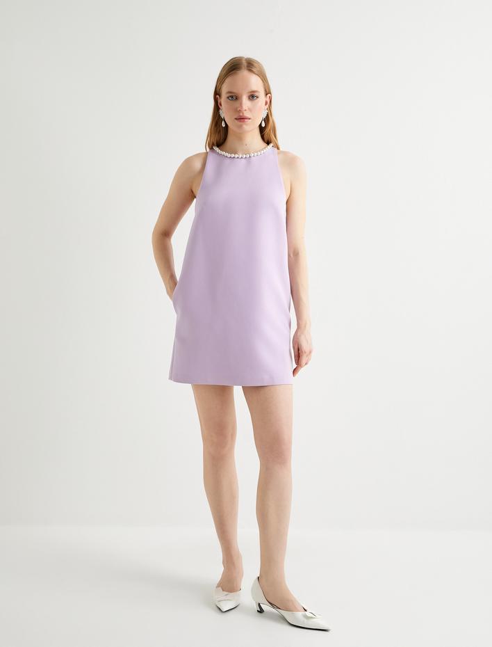  İncili Mini Elbise Halter Yaka Kolsuz Astarlı Cepli