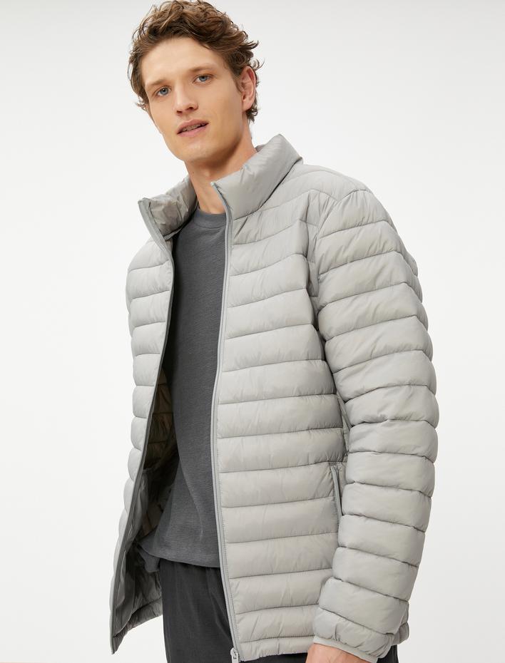  Mevsimlik Şişme Mont Dik Yaka Kolları Lastikli Fermuarlı Cep Detaylı