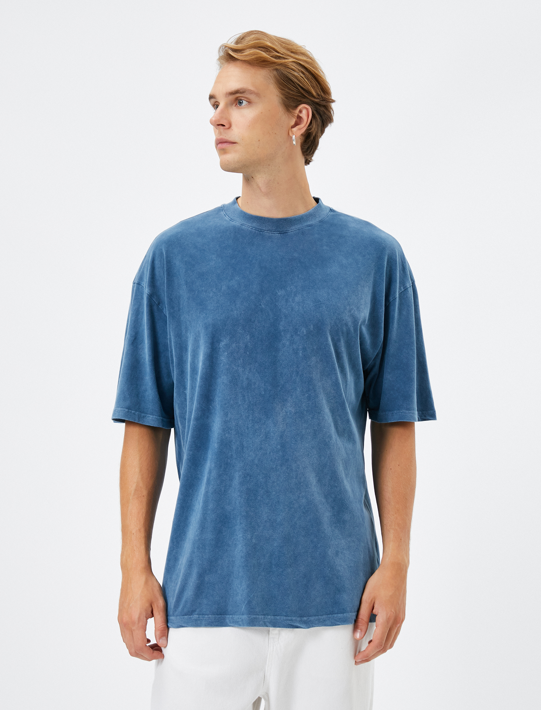   Basic Tişört Yıkamalı Bisiklet Yaka Kısa Kollu Pamuklu