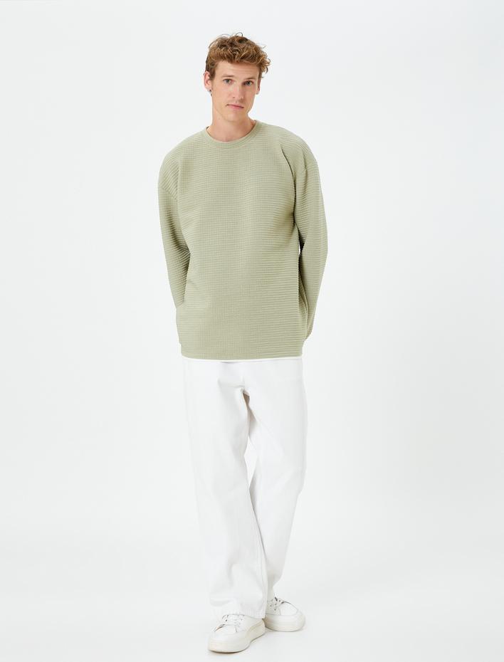  Oversize Sweatshirt Bisiklet Yaka Uzun Kollu Dokulu