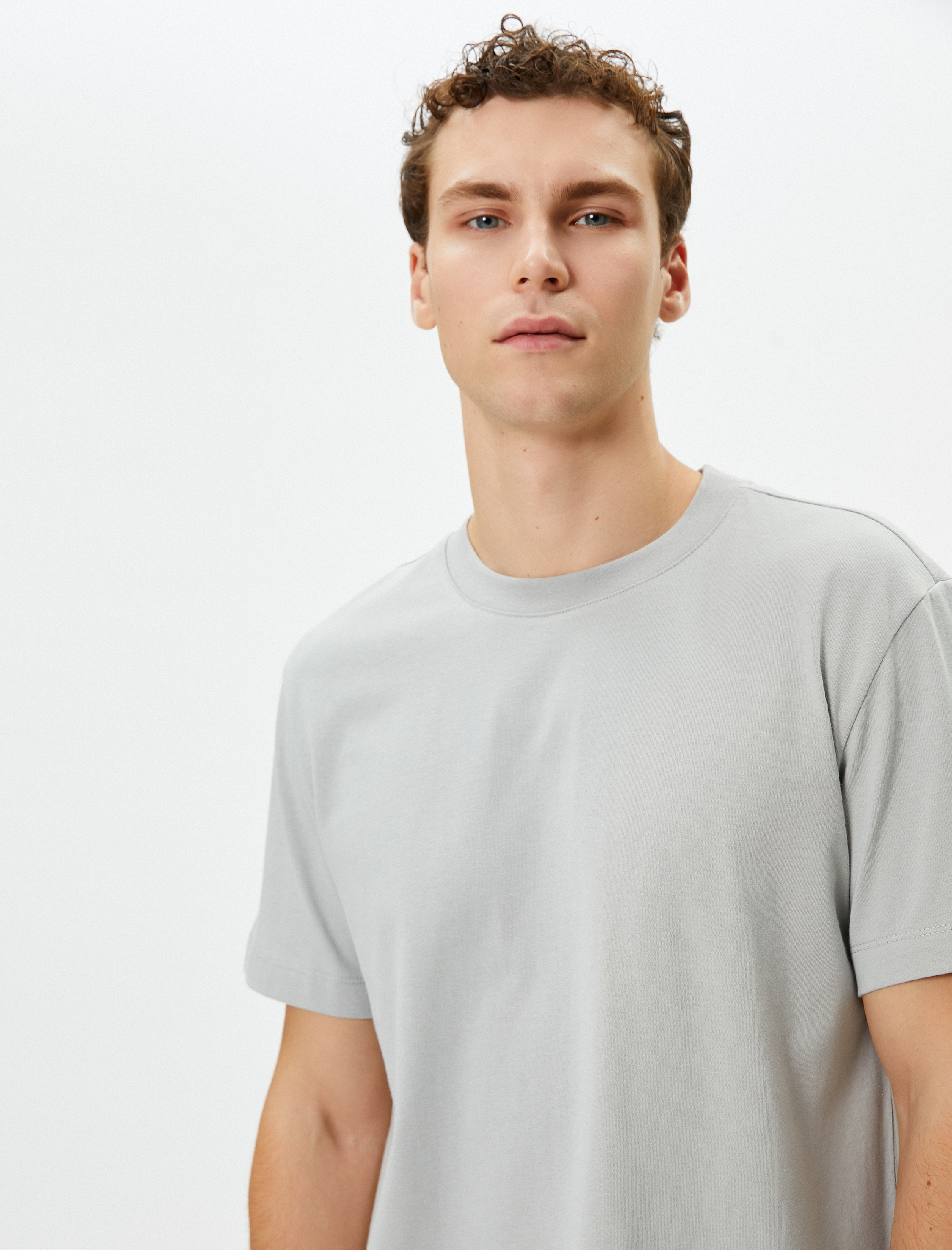   Basic Tişört Bisiklet Yaka Kısa Kollu Pamuklu