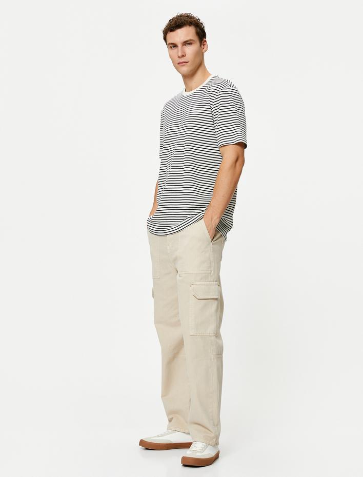  Basic Tişört Bisiklet Yaka Kısa Kollu Dokulu