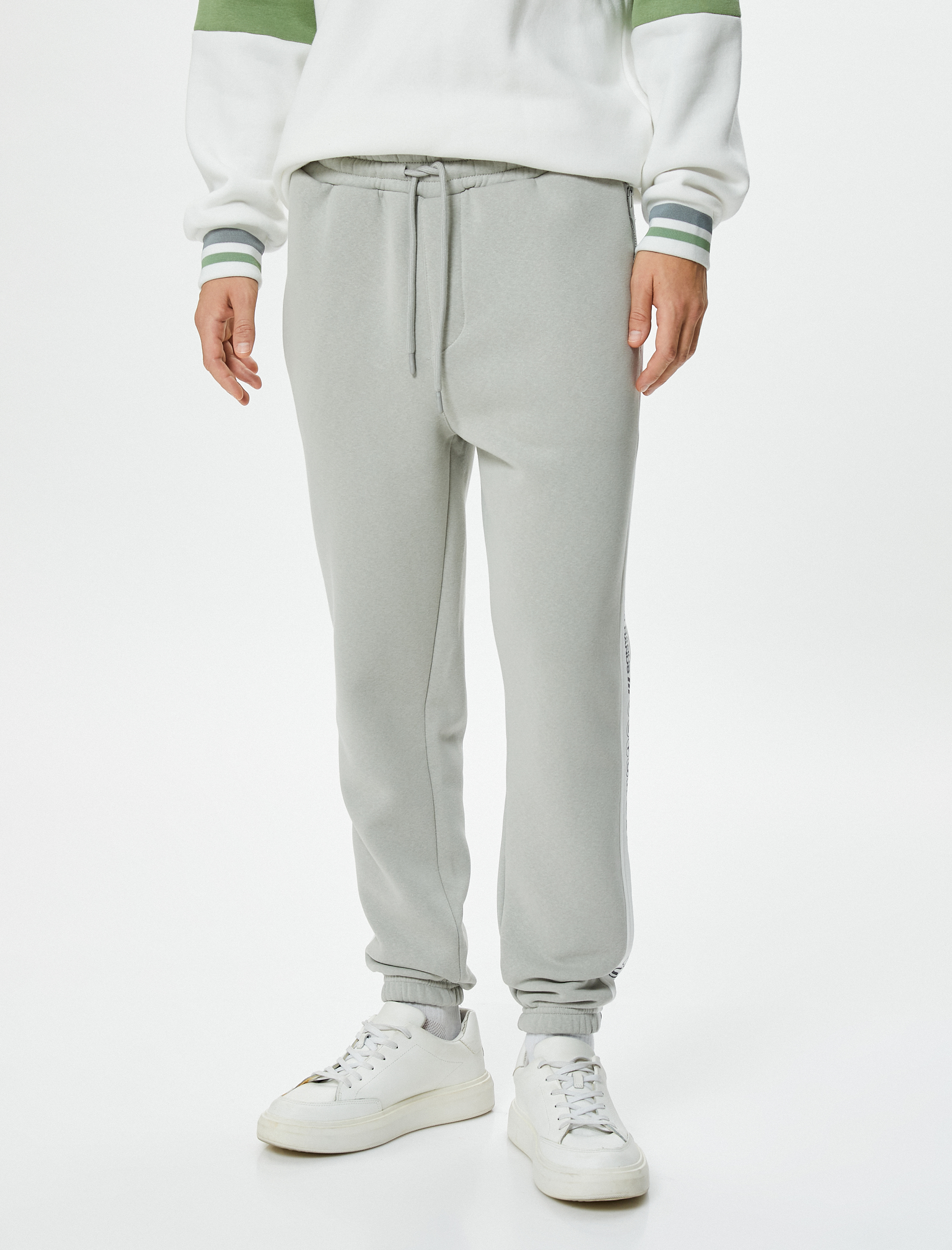   Jogger Eşofman Altı Slogan Baskılı Beli Bağcıklı Fermuar Cepli Şardonlu