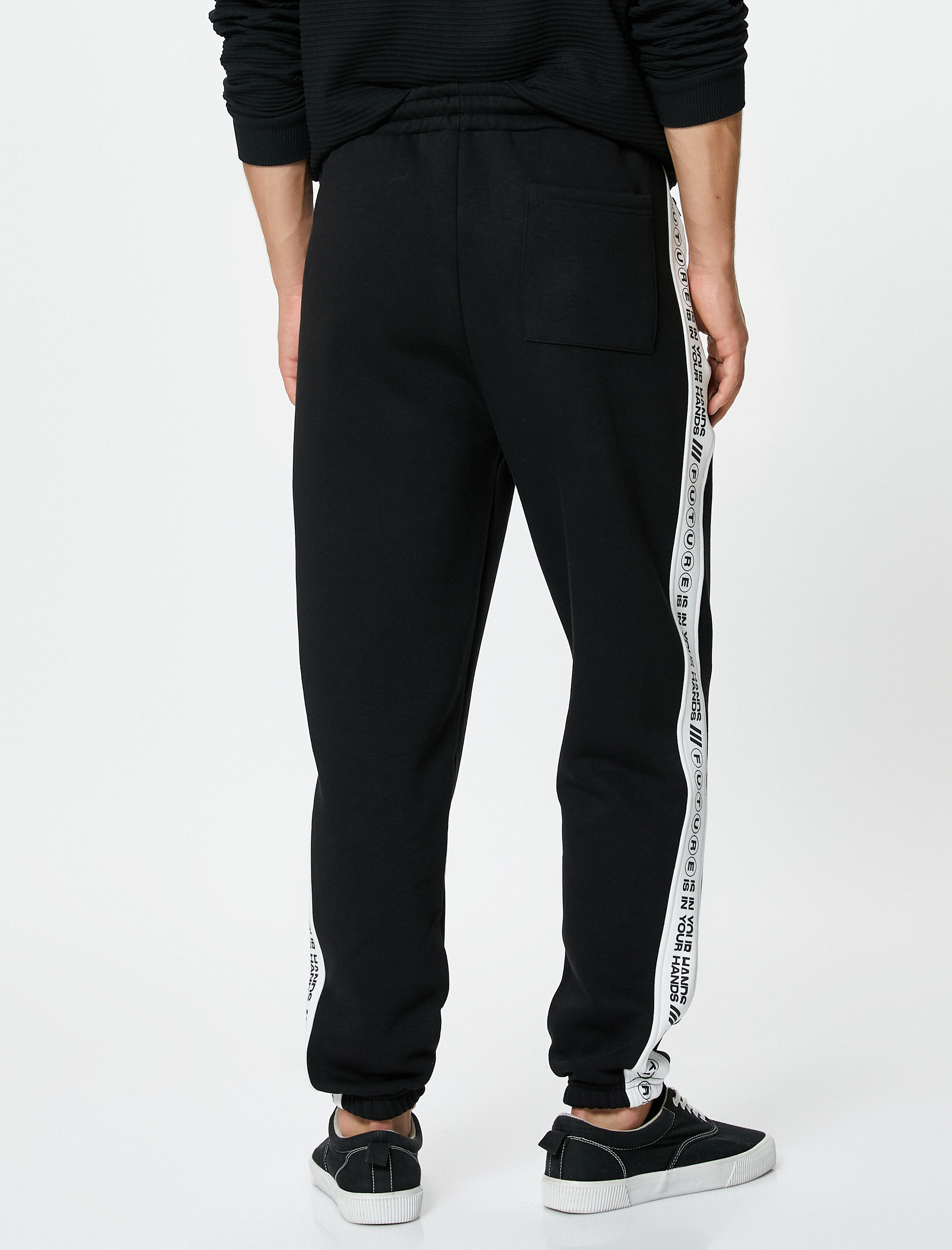   Jogger Eşofman Altı Slogan Baskılı Beli Bağcıklı Fermuar Cepli Şardonlu