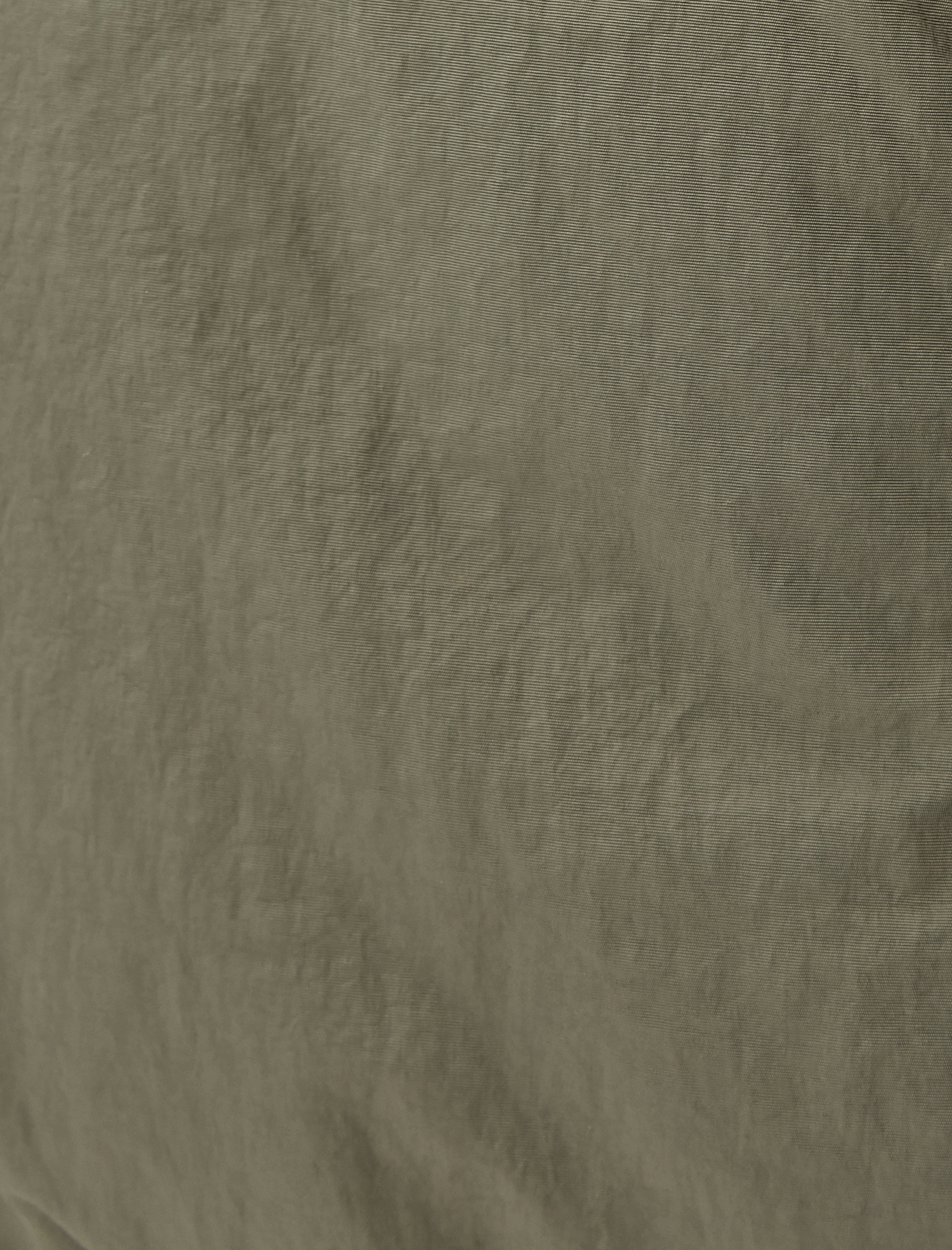   Şişme Mont Dik Yaka Fermuarlı Cep Detaylı Slogan Baskılı