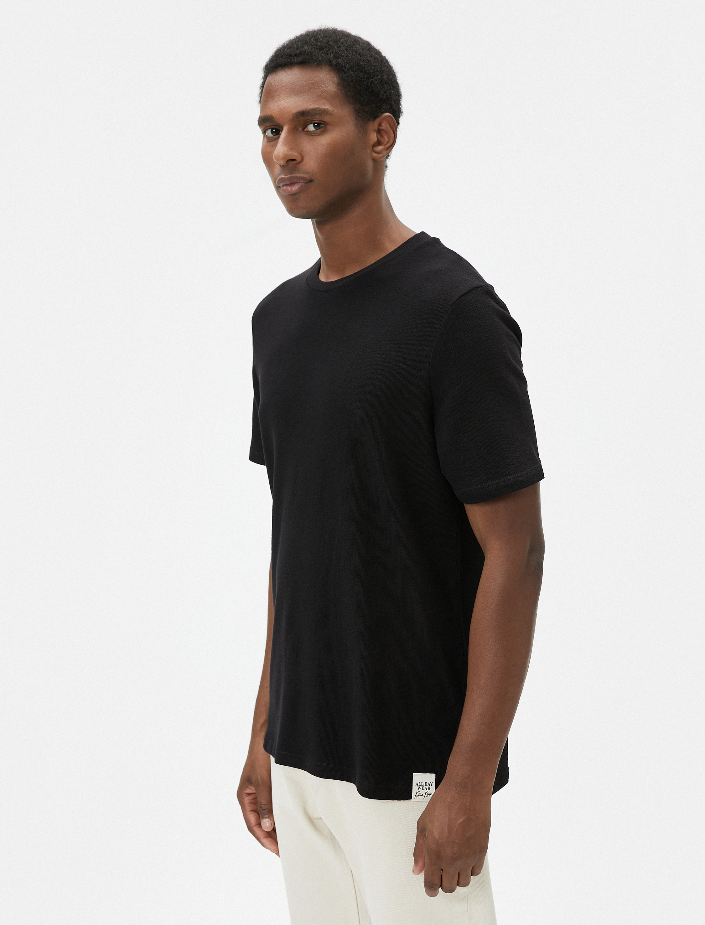   Basic Tişört Dokulu Etiket Baskılı Bisiklet Yaka Kısa Kollu