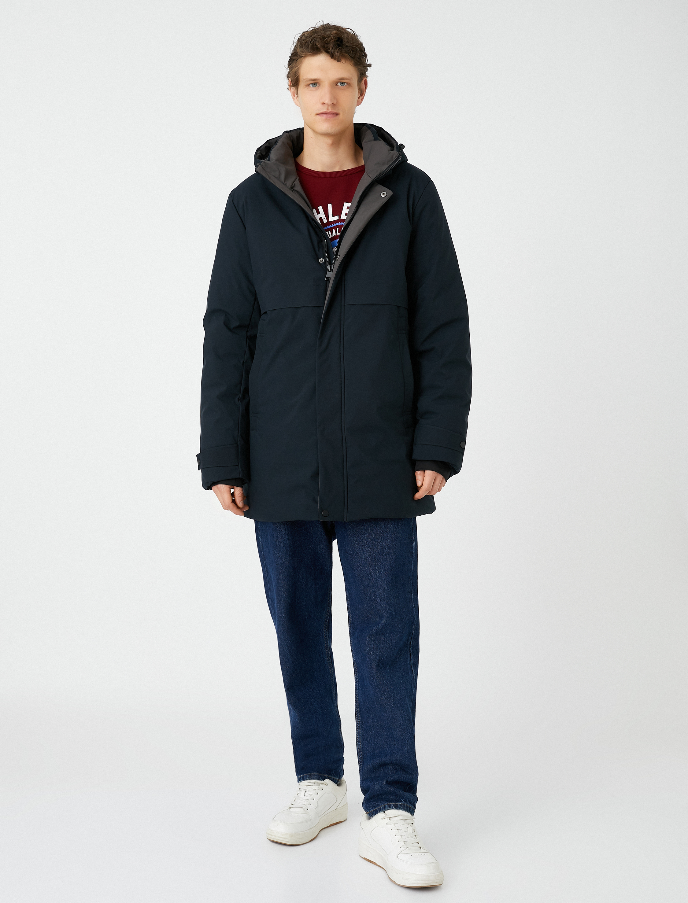   Çıkarılabilir Kapüşonlu Uzun Anorak Mont Fermuarlı Baskı Detaylı