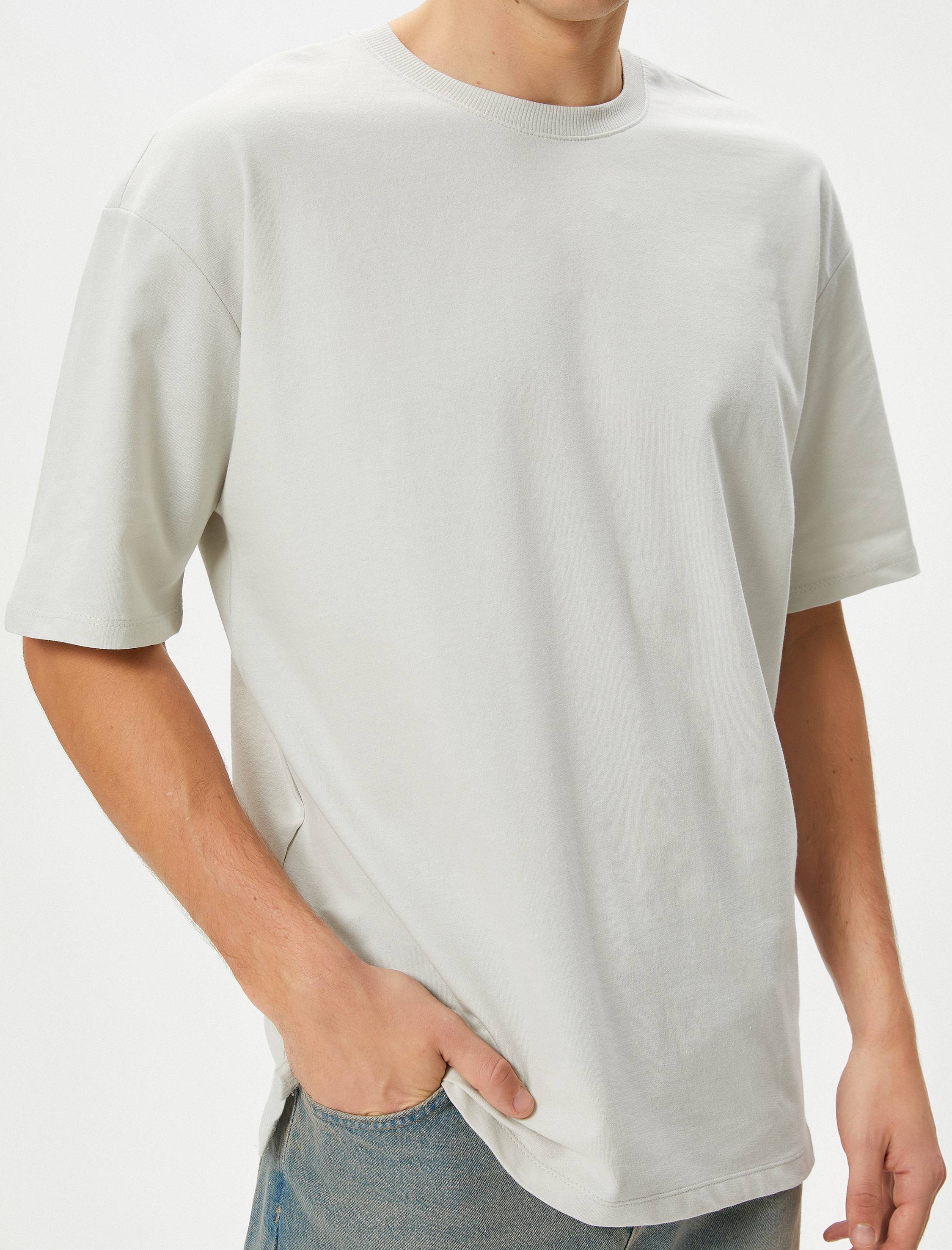   Basic Oversize Tişört Bisiklet Yaka Düşük Omuzlu Kısa Kollu Pamuklu