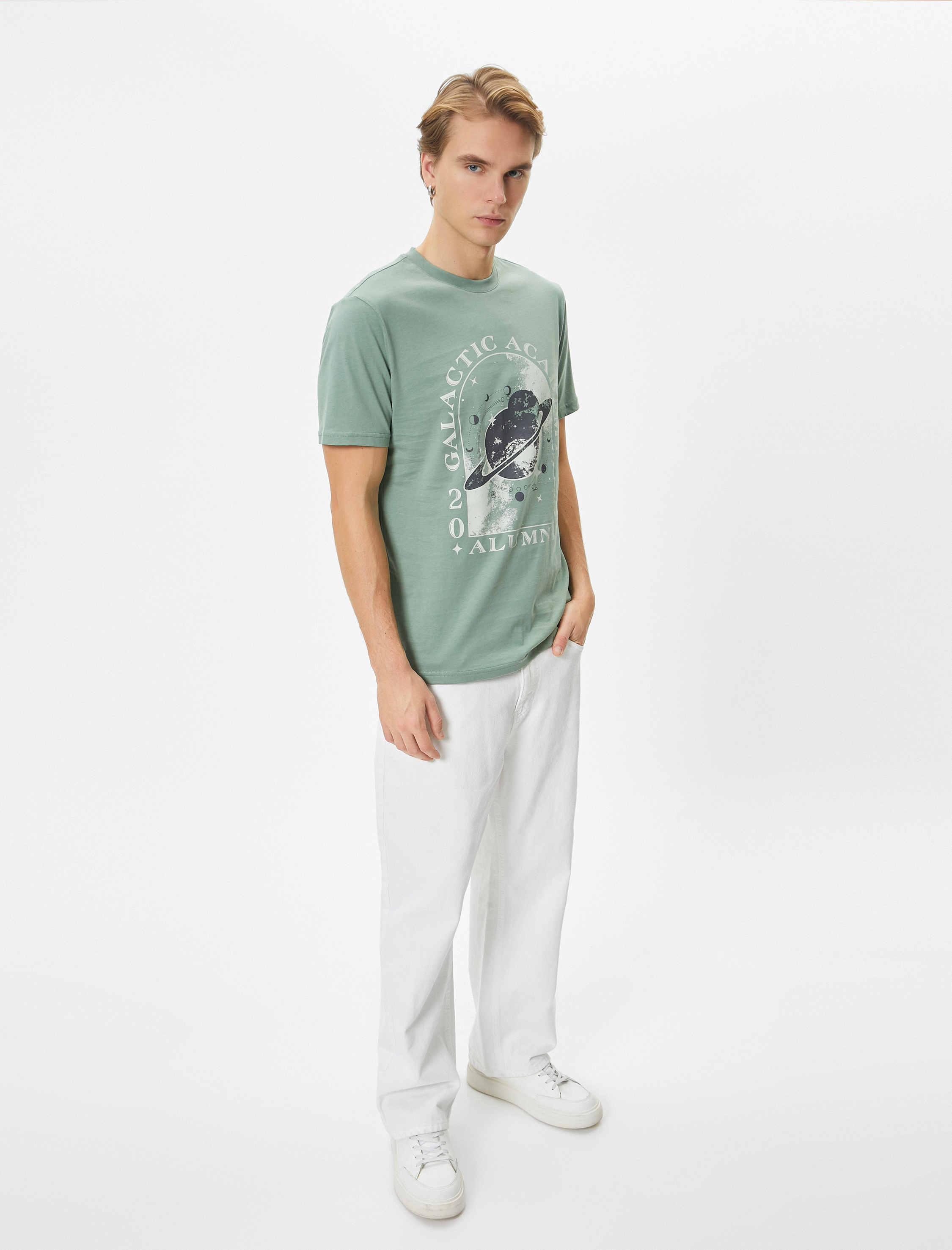   Slogan Baskılı Tişört Uzay Temalı Slim Fit Bisiklet Yaka Kısa Kollu