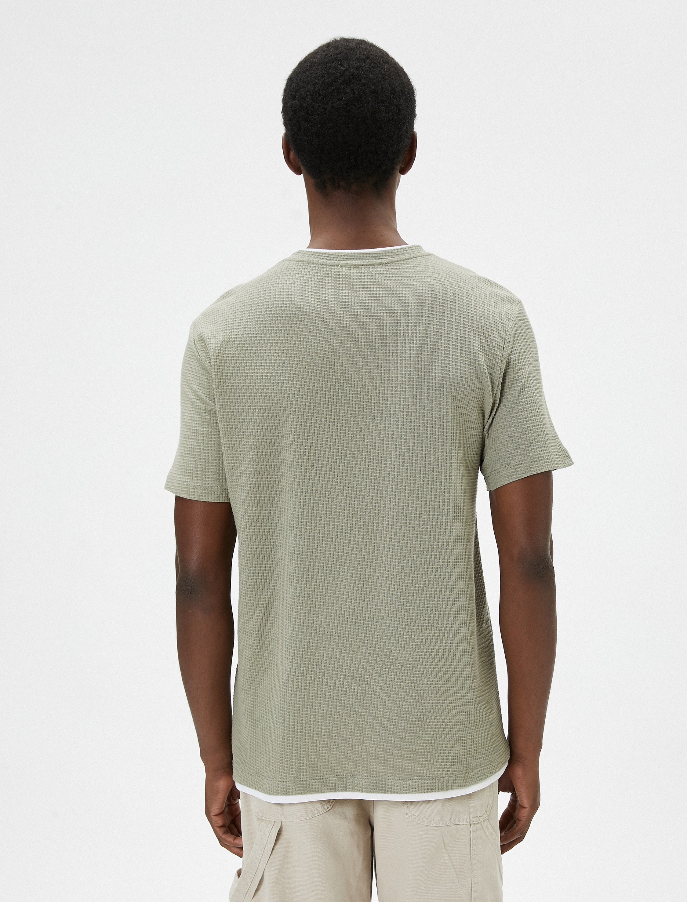   Basic Tişört Kumaş Detaylı Bisiklet Yaka Slim Fit Dokulu