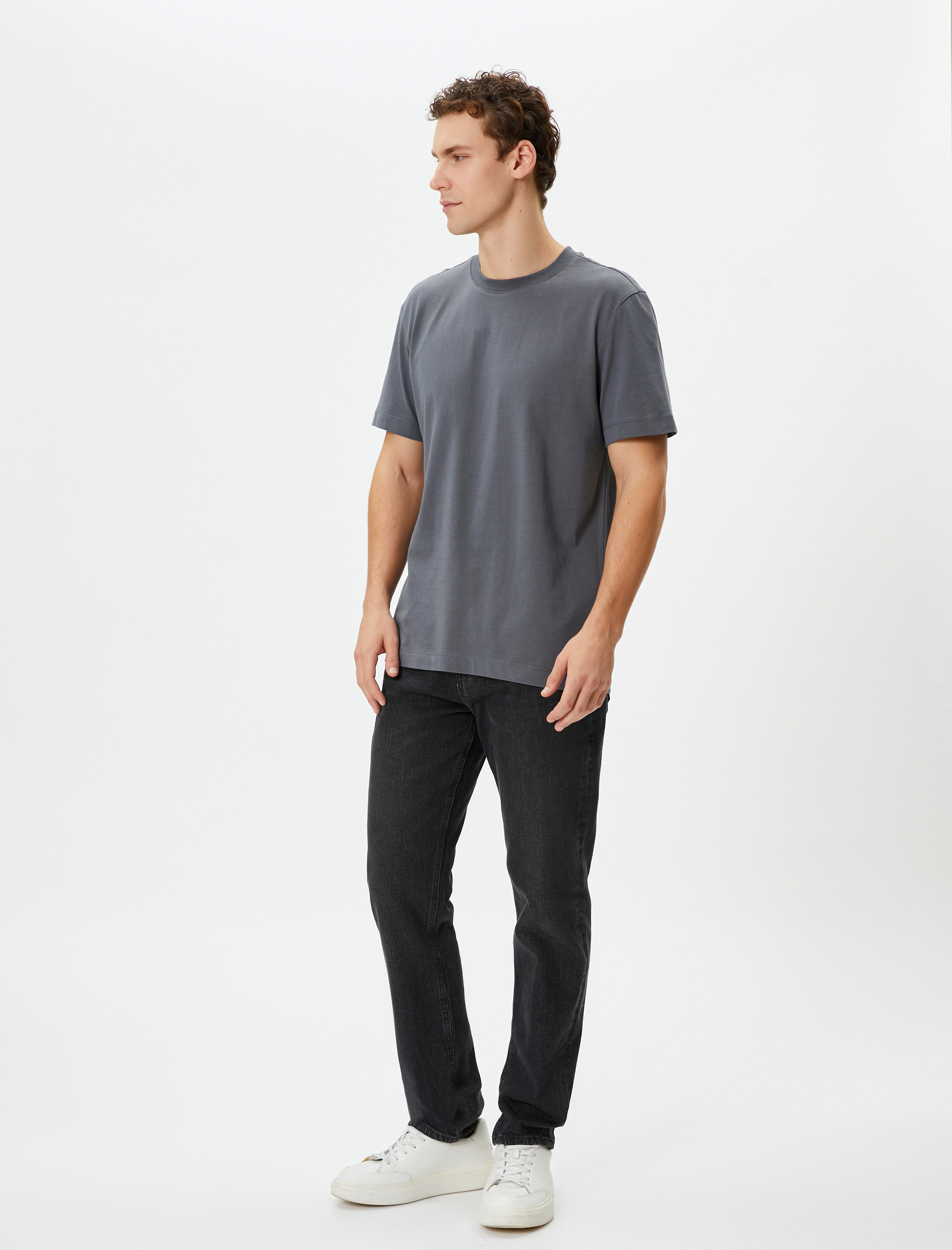   Basic Tişört Bisiklet Yaka Kısa Kollu Pamuklu