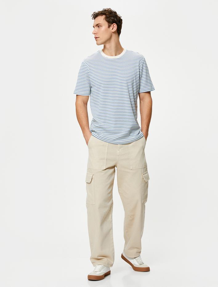  Basic Tişört Bisiklet Yaka Kısa Kollu Dokulu