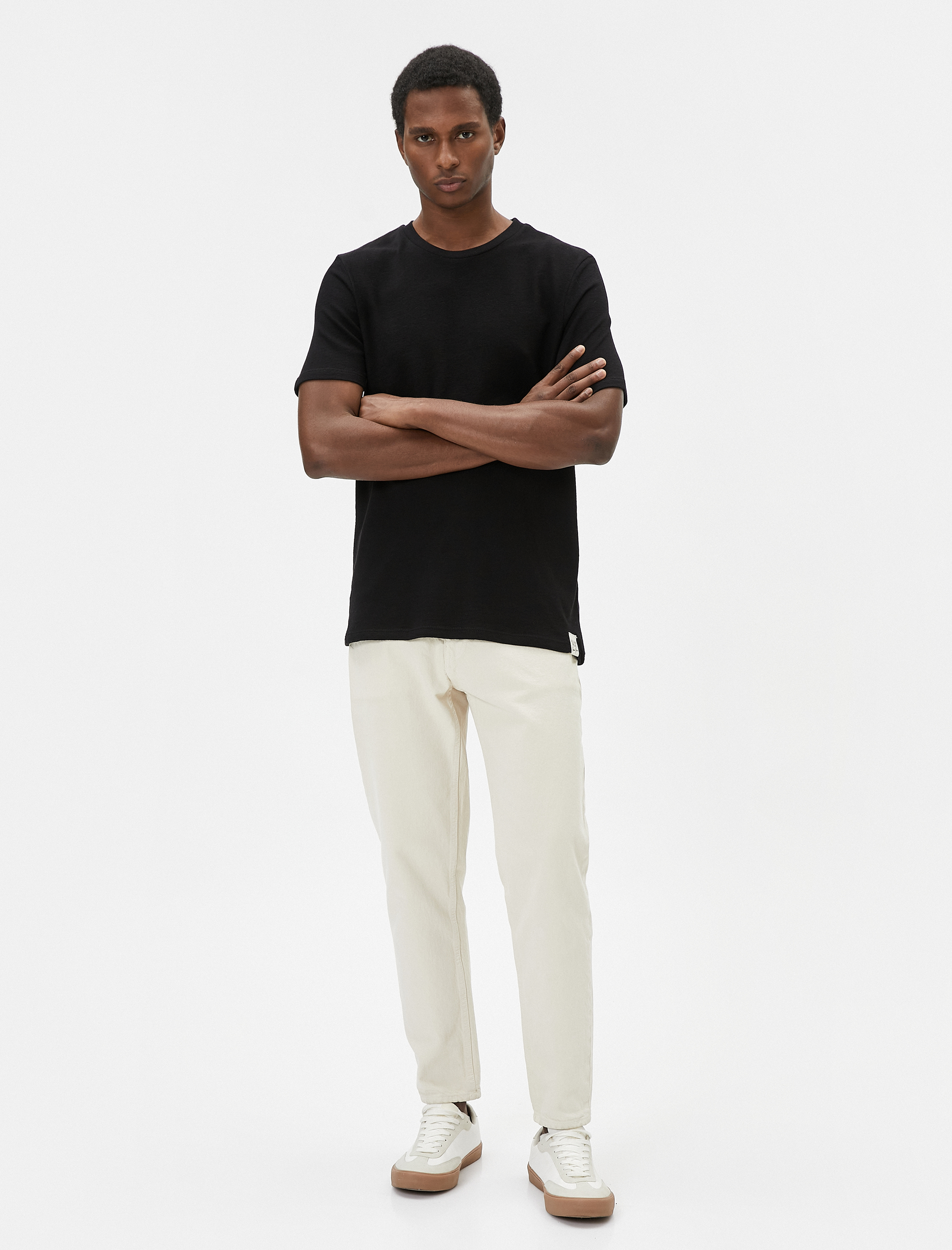   Basic Tişört Dokulu Etiket Baskılı Bisiklet Yaka Kısa Kollu