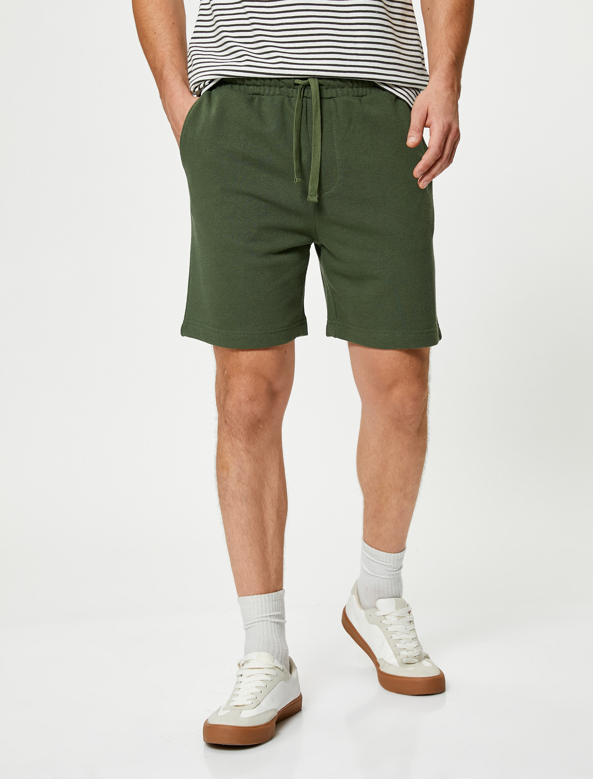   Basic Dokuma Şort Beli Bağcıklı Cep Detaylı