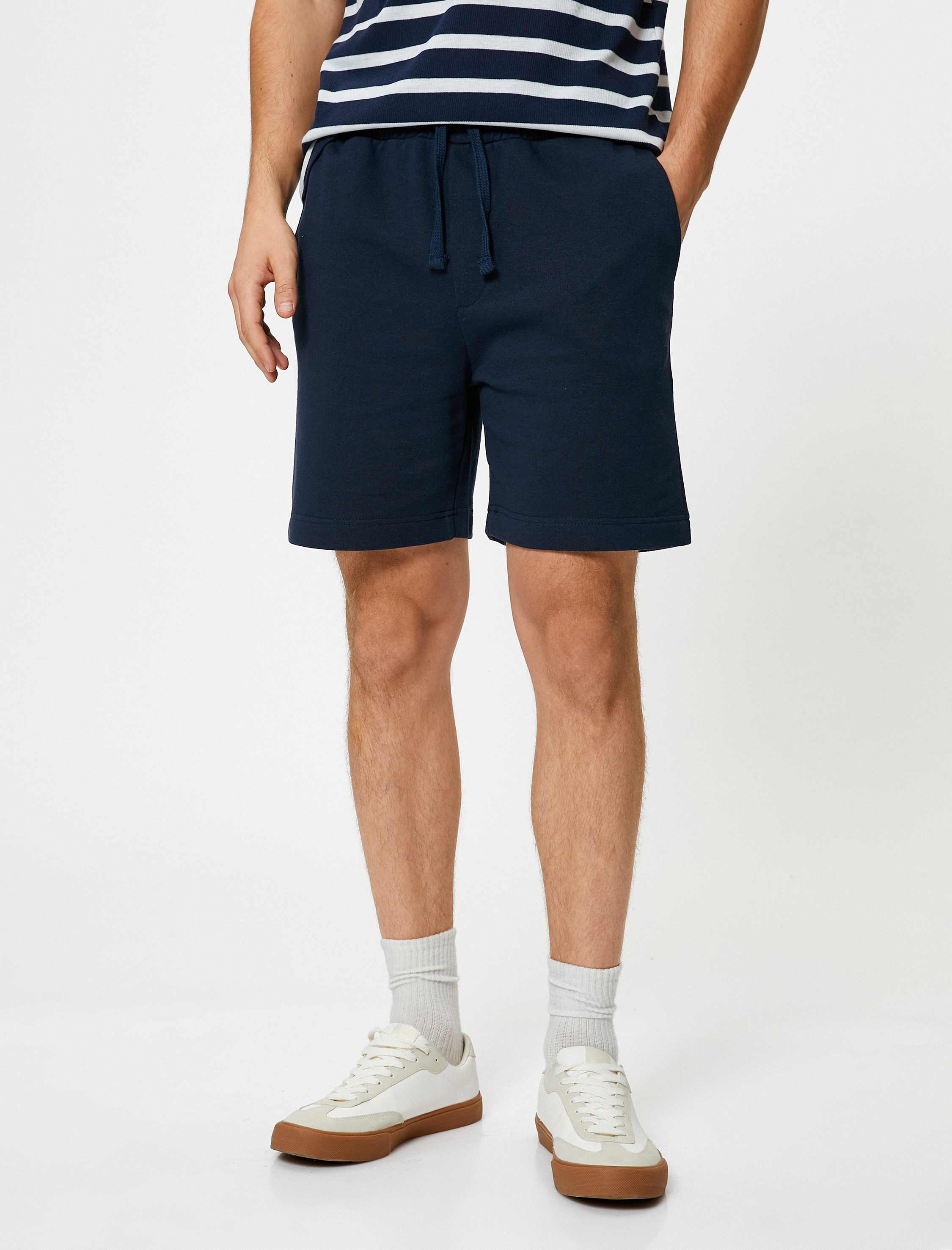   Basic Dokuma Şort Beli Bağcıklı Cep Detaylı