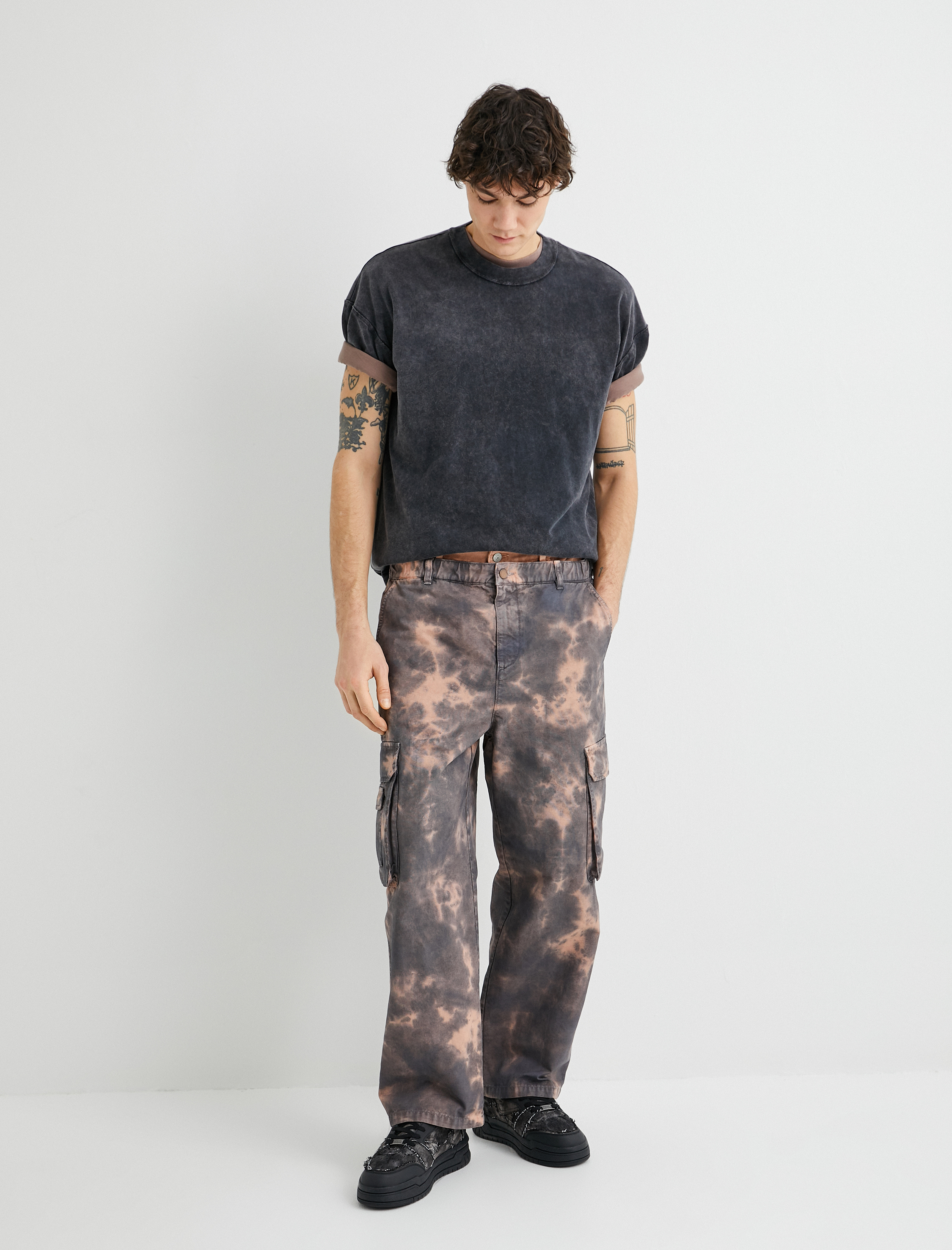   Düğmeli Beli Lastikli Batik Desenli Kargo Cepli Pantolon