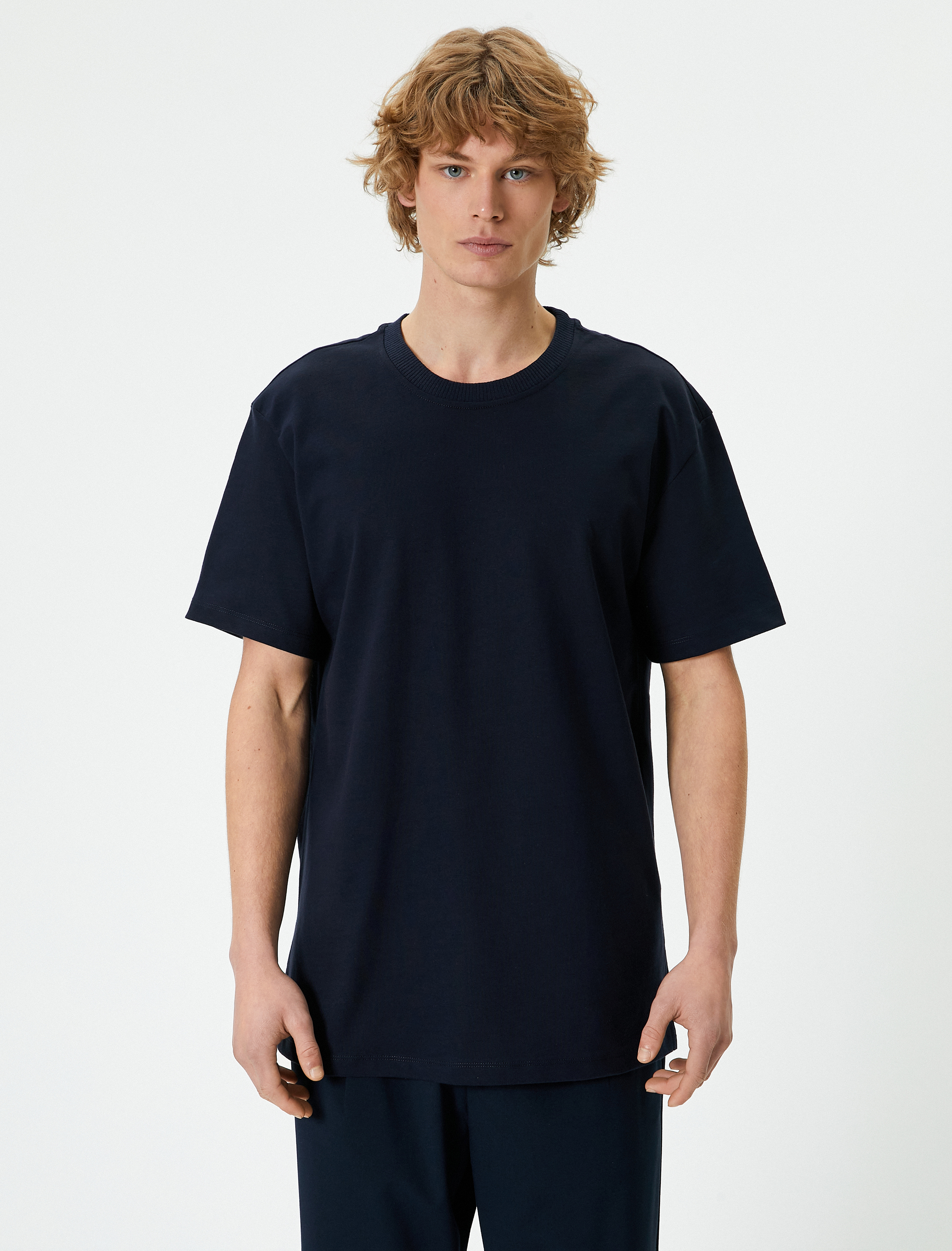   Basic Tişört Bisiklet Yaka Kısa Kollu Pamuklu