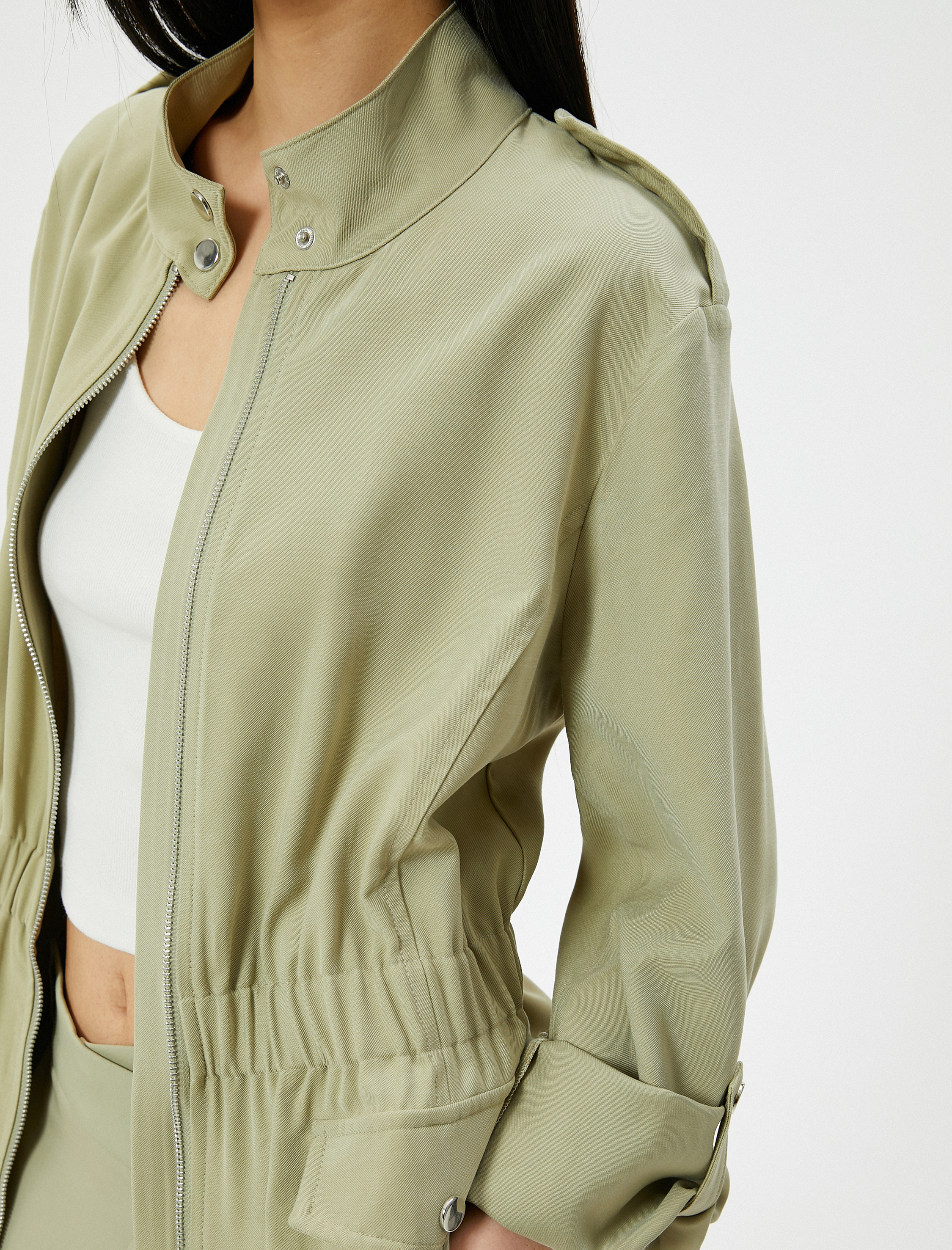   Fermuarlı Trençkot Beli Lastikli Kapaklı Cepli Dik Yaka