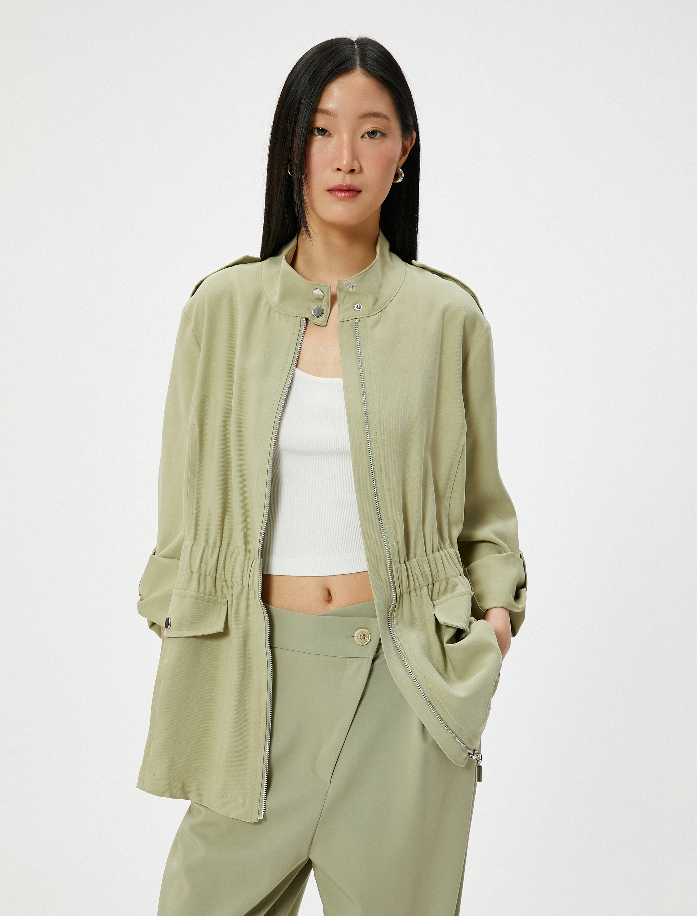   Fermuarlı Trençkot Beli Lastikli Kapaklı Cepli Dik Yaka